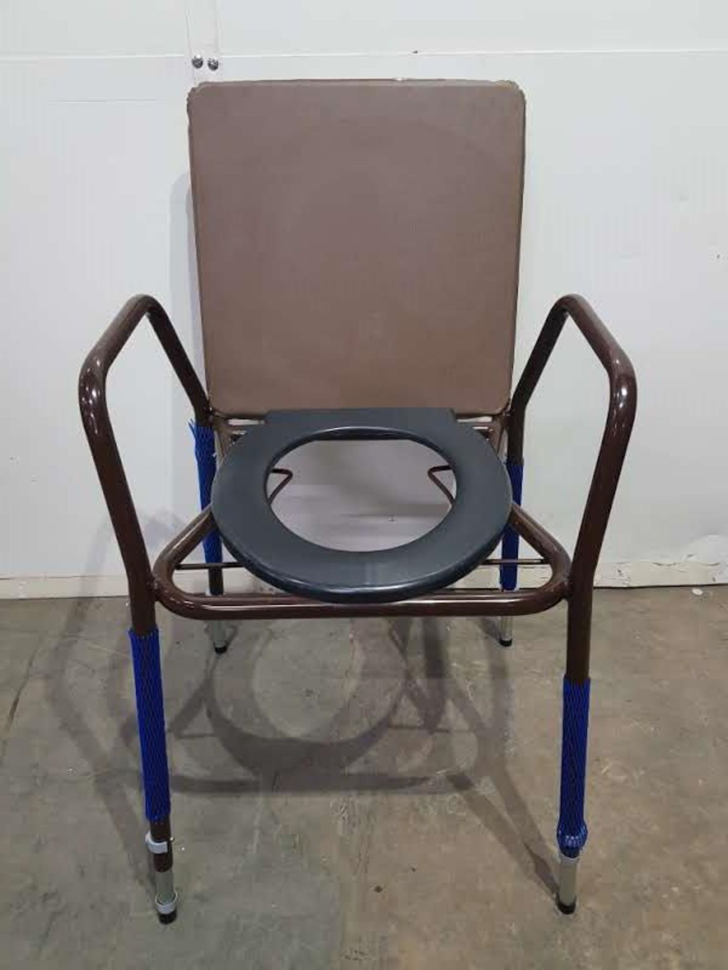 Cefindy Toilet Chair Height Adjustable - Image 2 of 5