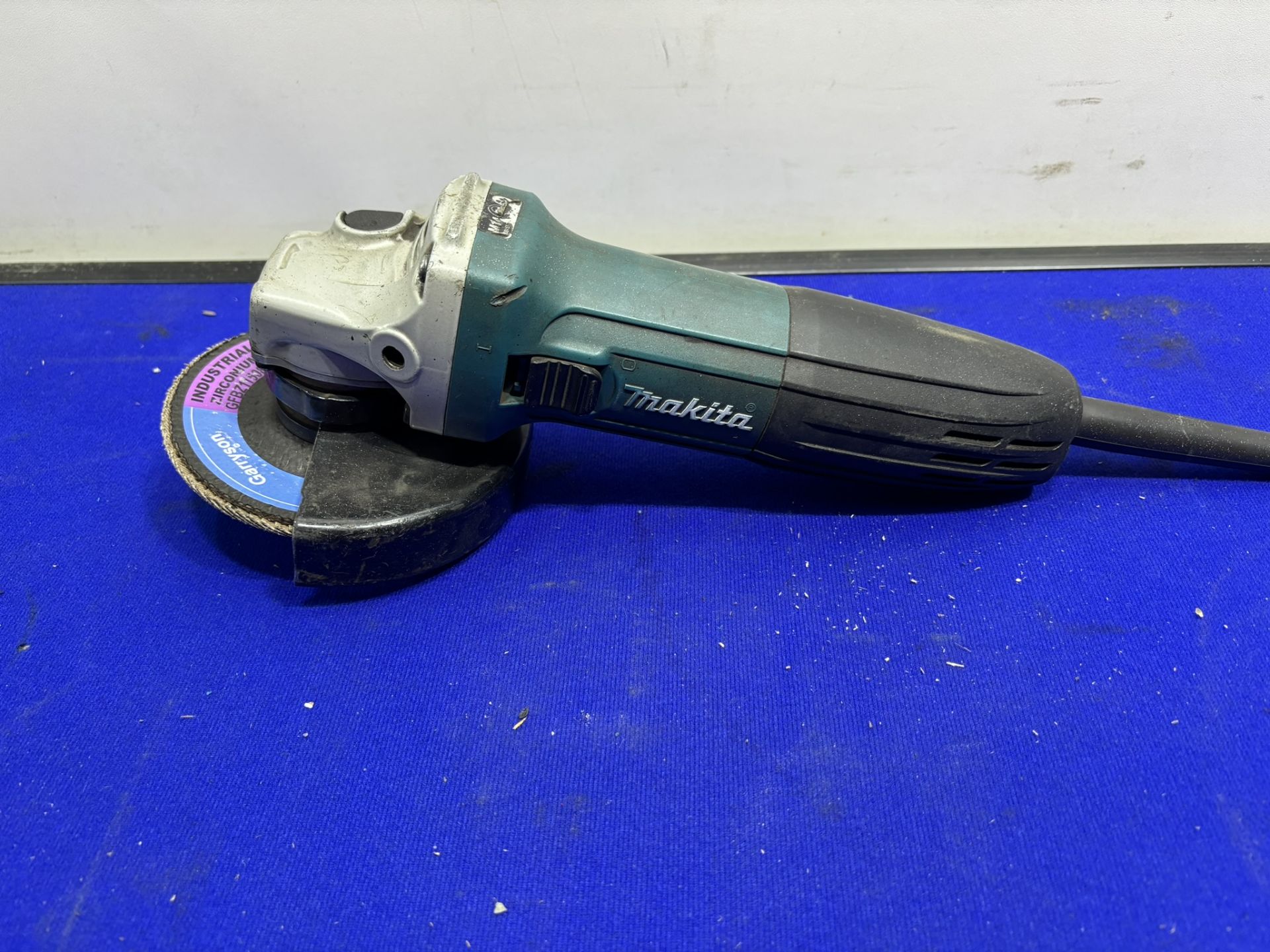 Makita GA453OR 720w Electric Angle Grinder