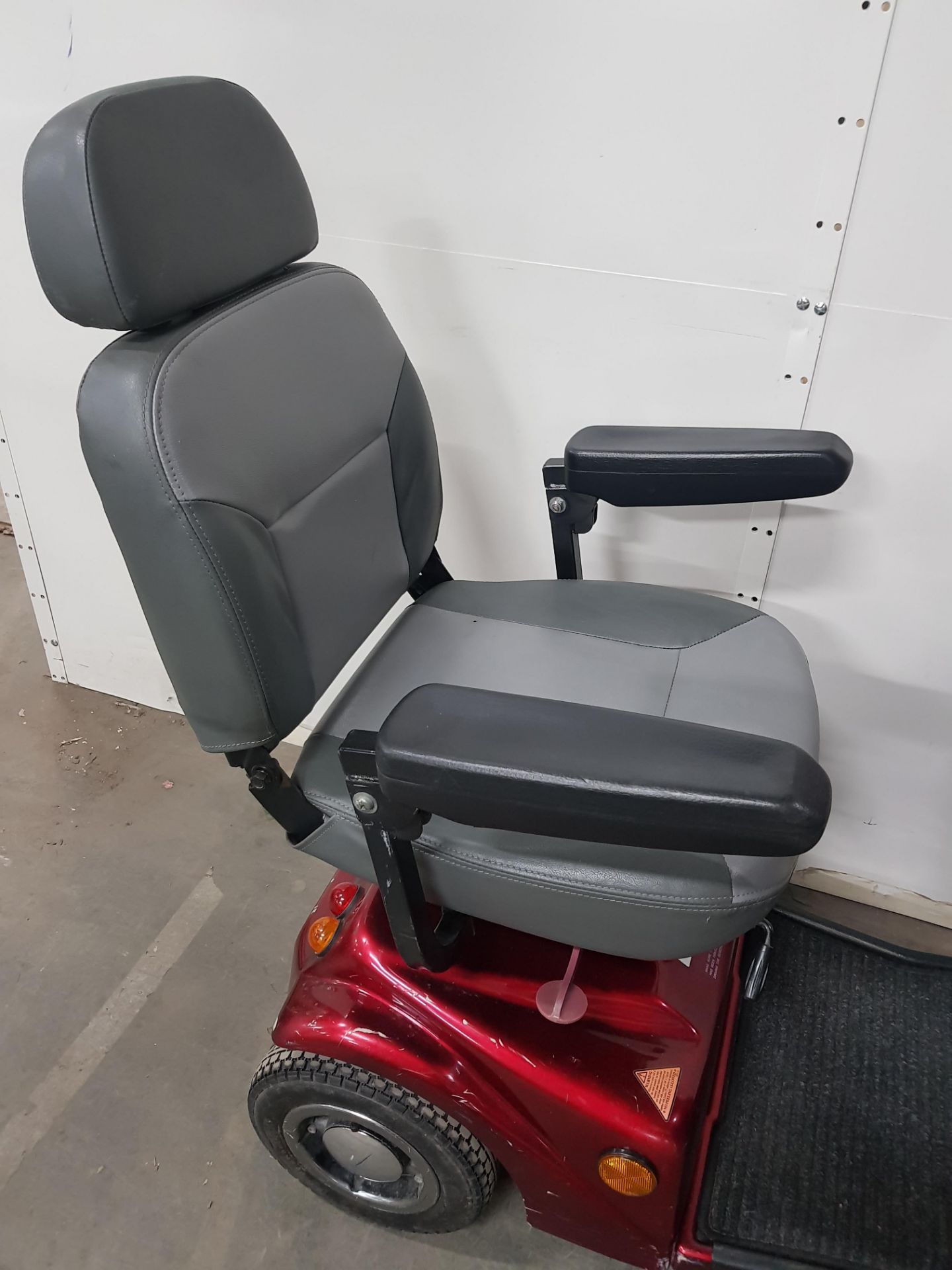 Rascal 388Xl Electric Mobility Scooter 2017 - Image 4 of 8