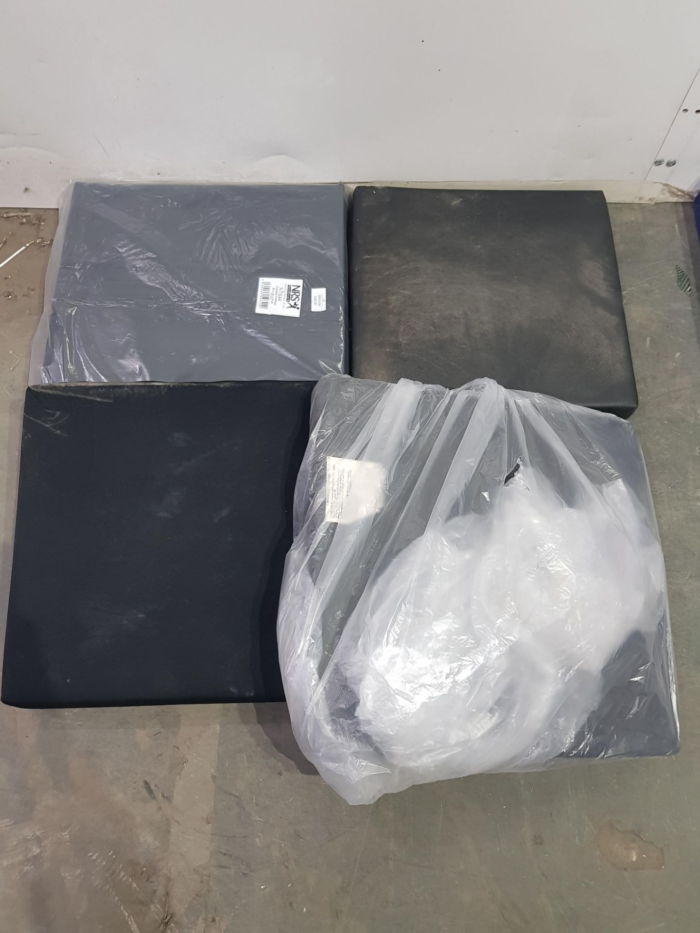 4x Wheelchair Cushions