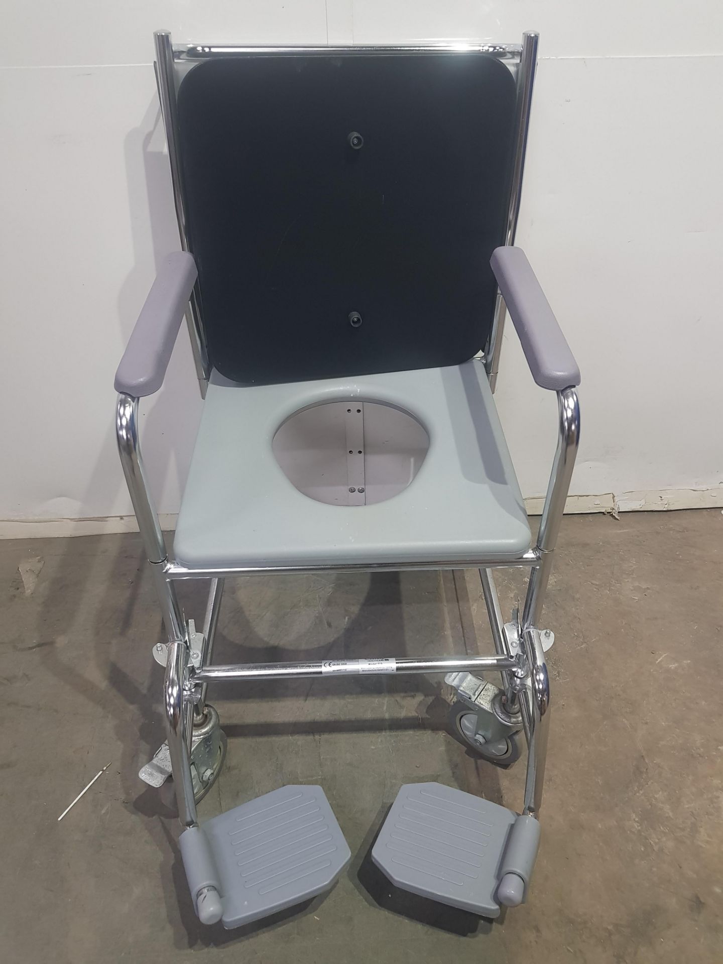 Cefindy Toilet Chair, Height Adjustable - Image 2 of 4