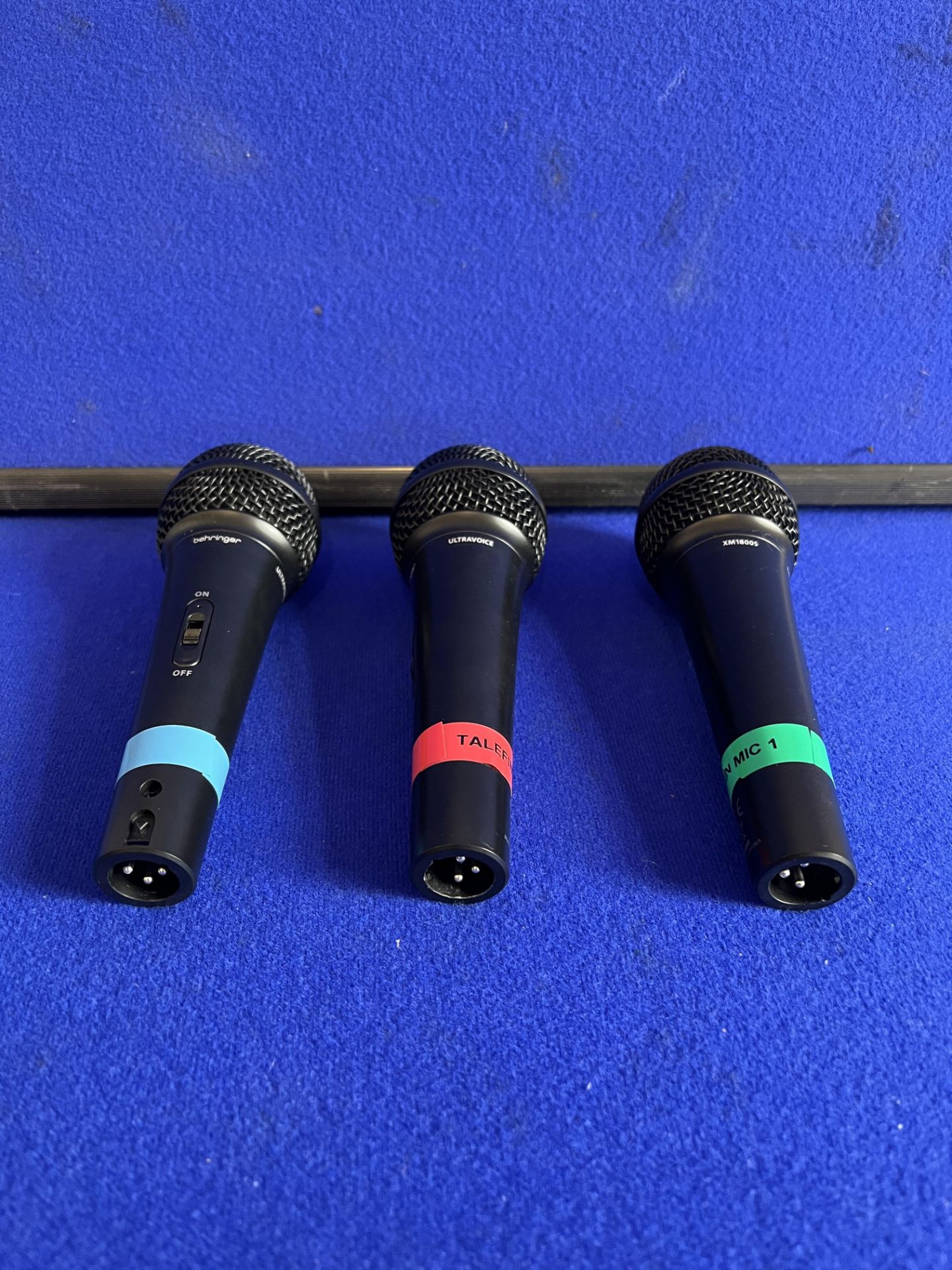 3 x Behringer Ultravoice XM1000s Microphones with storage case - Bild 4 aus 4
