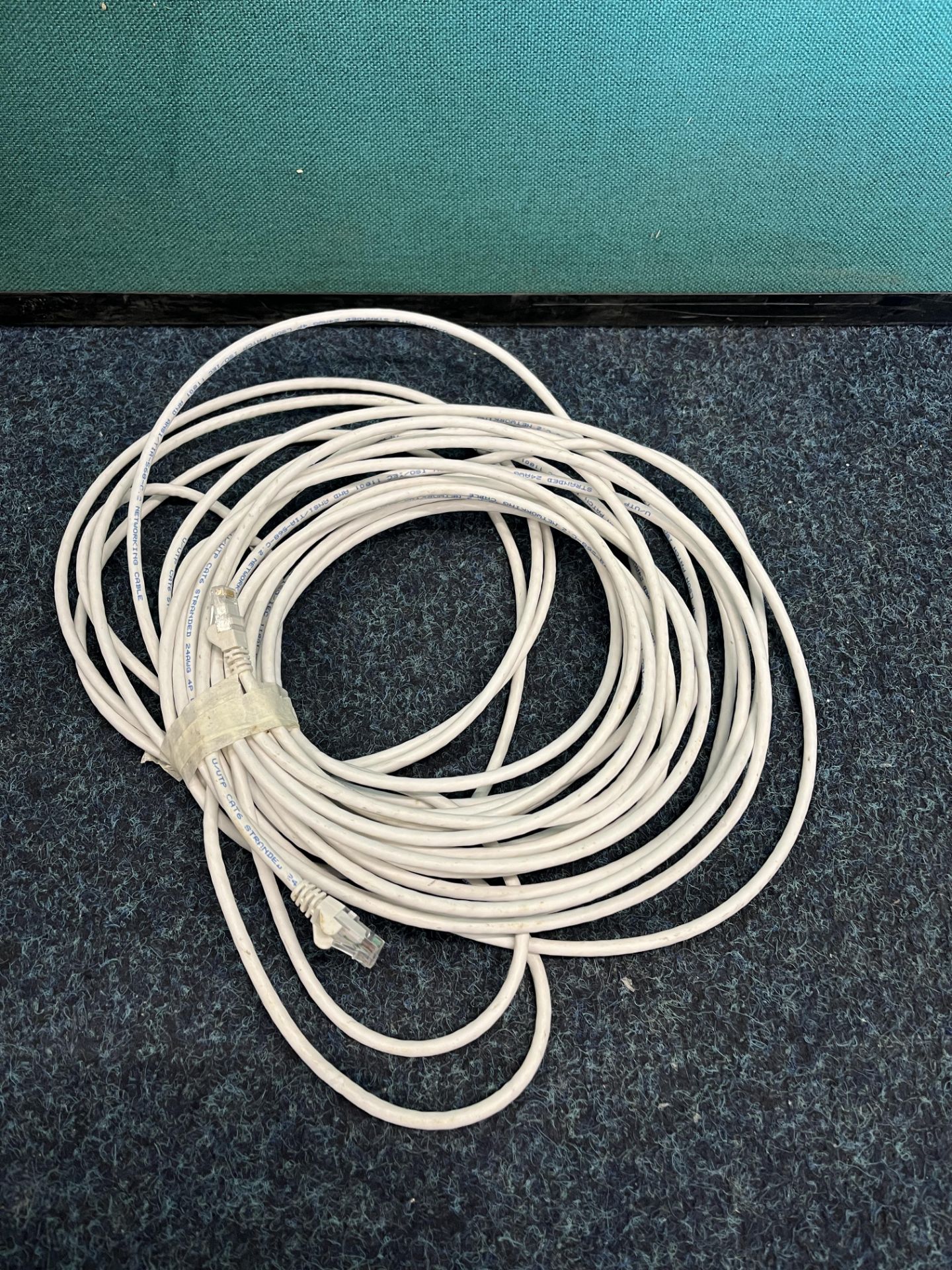 Various cabling - as pictured - Bild 3 aus 8