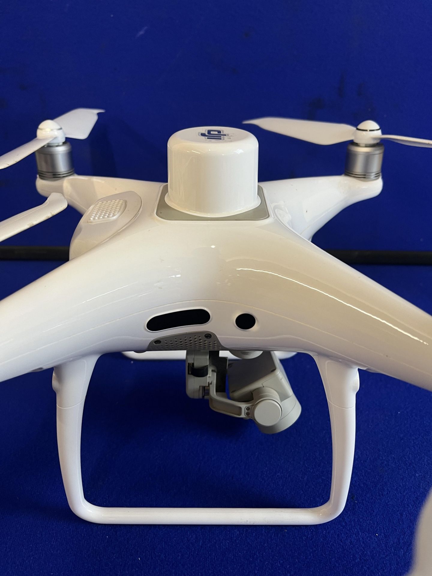 DJI Phantom 4 Drone with flight case - Image 5 of 8