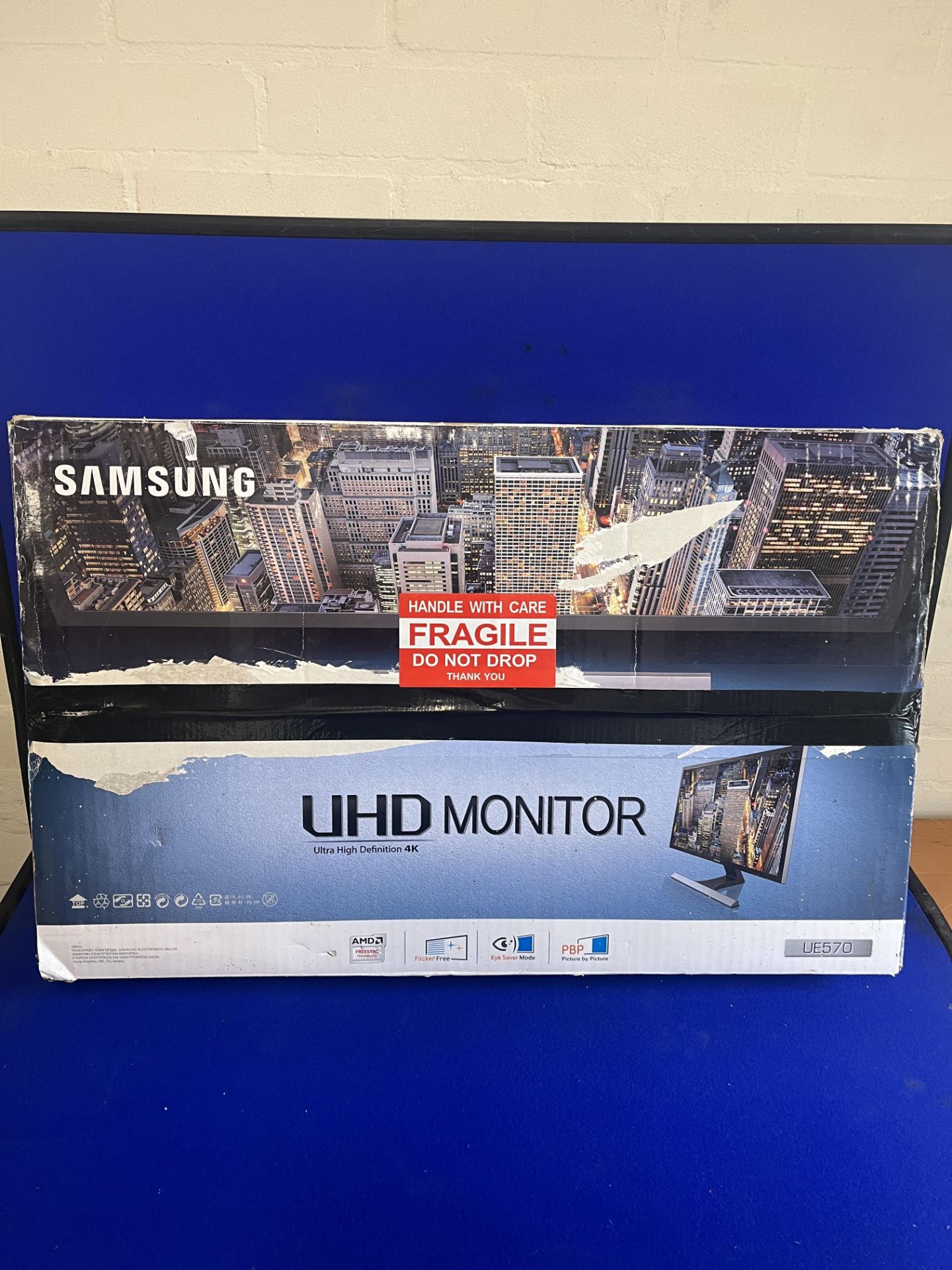 Samsung 28" UHD 4K Studio Monitor