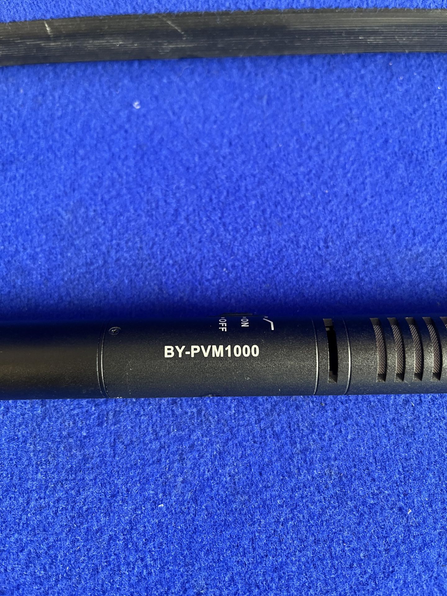 Boya BY-PVM1000 Shotgun Microphone - Image 3 of 4