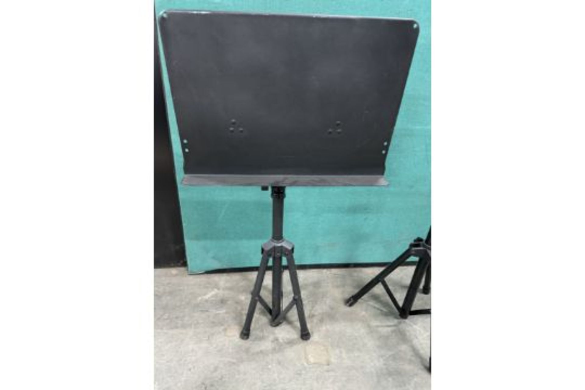 Conductor Music Stand With Spare Tripod - Image 3 of 3