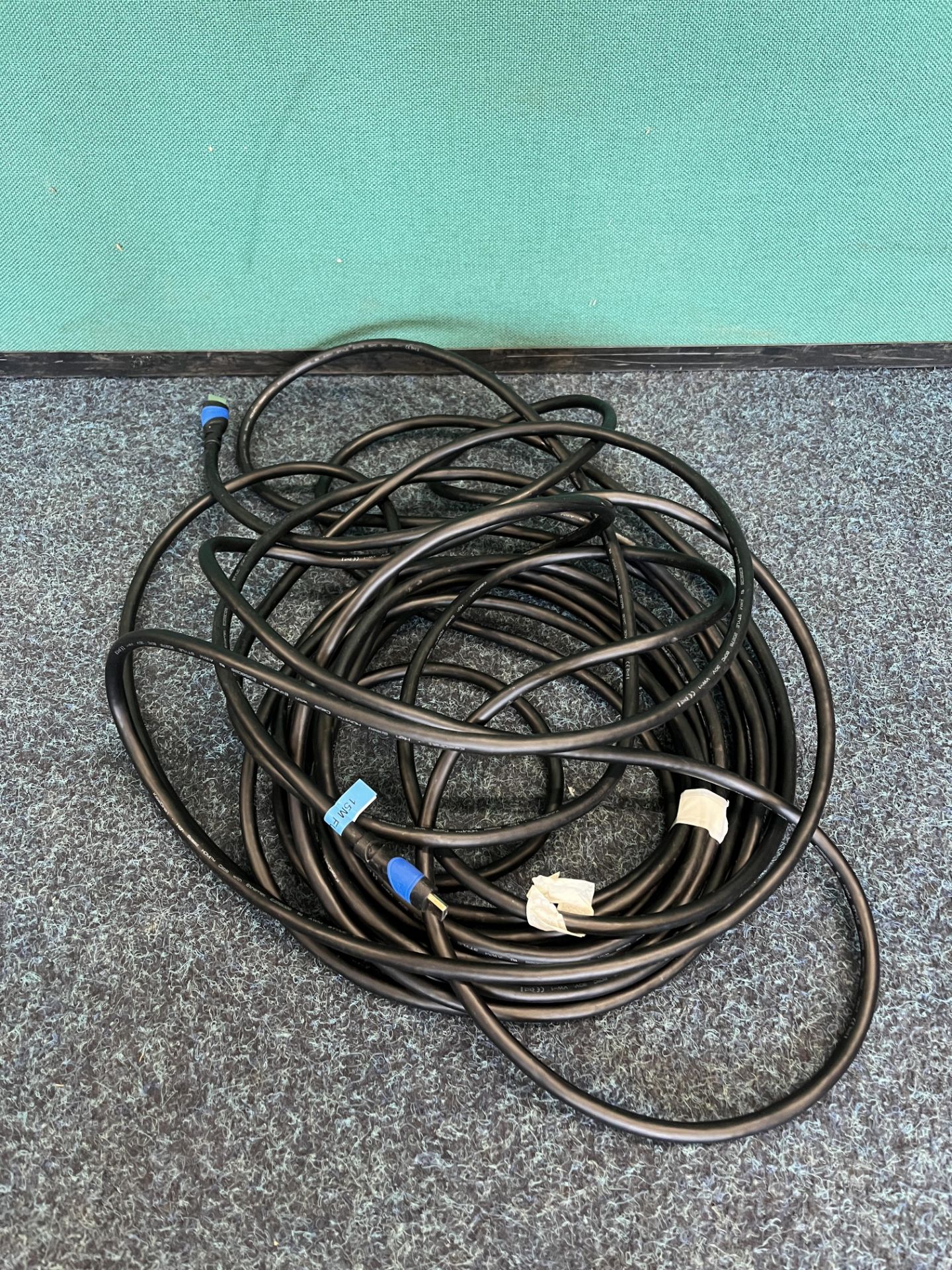 Various cabling - as pictured - Image 5 of 8