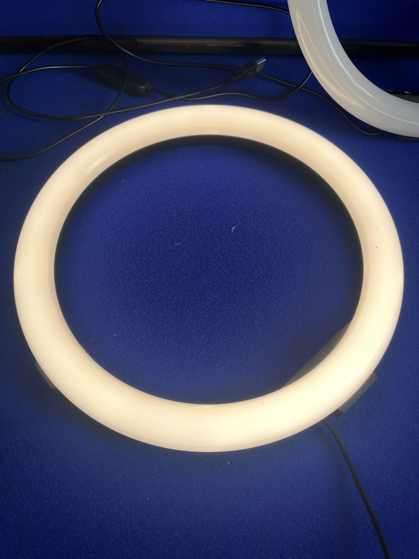 3 x USB LED Ring Lights - Image 4 of 4