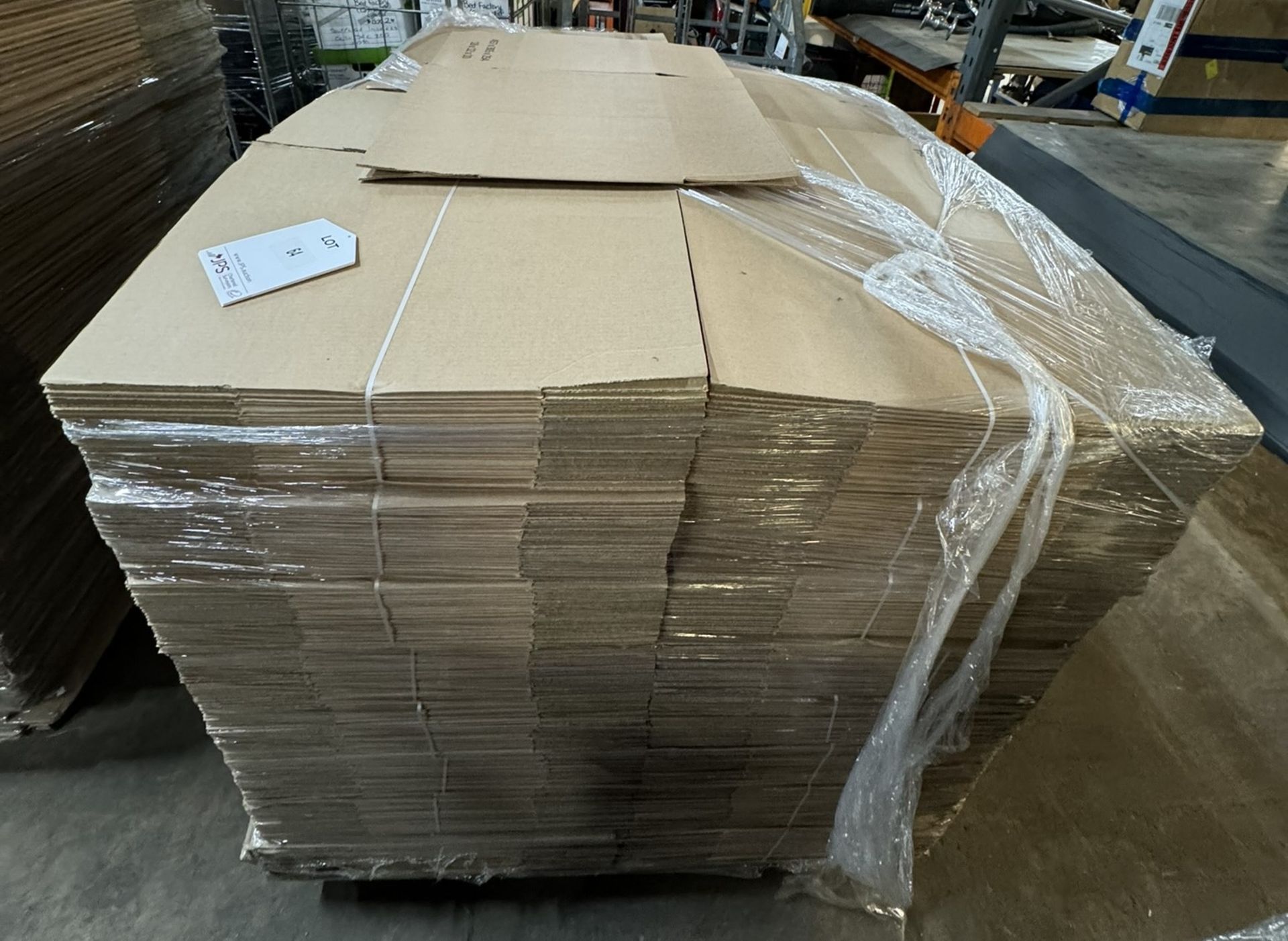 800 x Unbranded Single Wall Cardboard Boxes | 457 x 305 x 254MM - Image 5 of 5