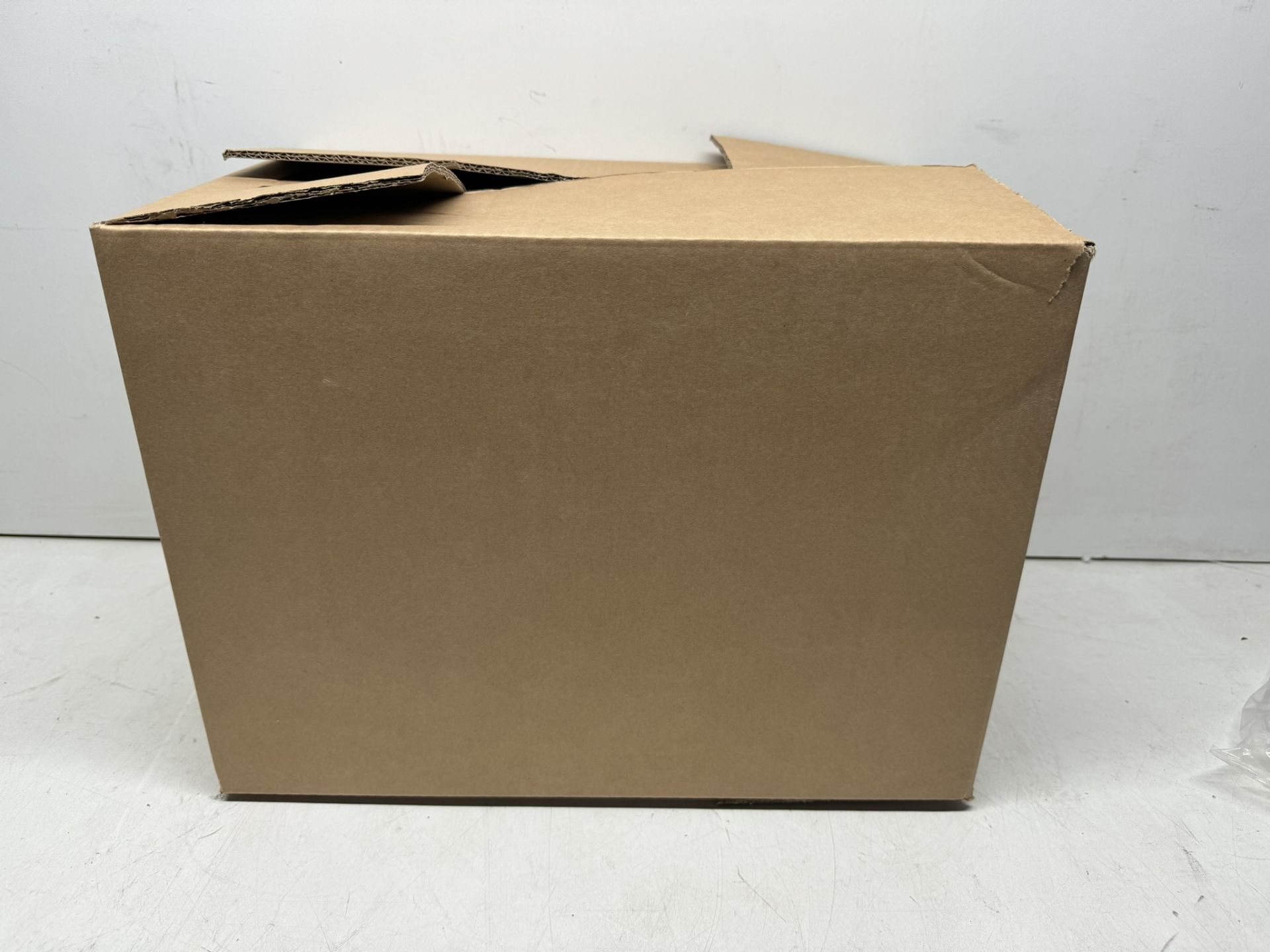 600 x Kilby Packaging Double Wall Cardboard Boxes | 380 x 250 x 270MM - Image 2 of 5