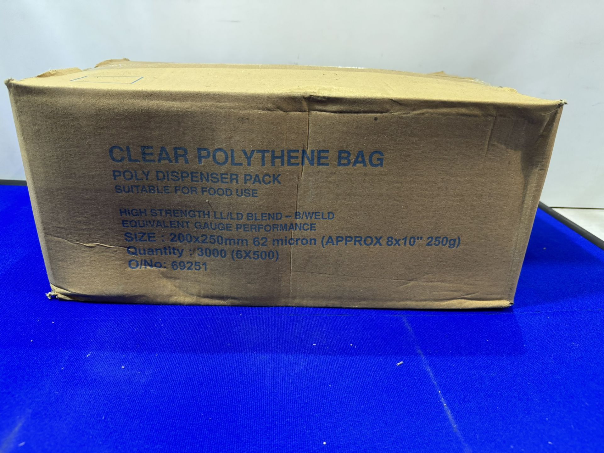 Approx 3,000 x Unbranded Clear Polythene Bags - Image 2 of 2