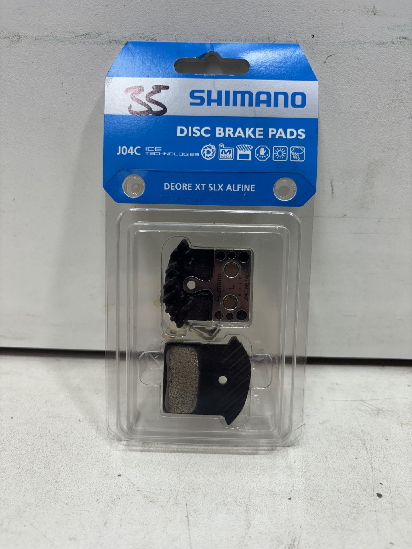 5 x Shimano J04C Metal Disc Brake Pads with Cooling Fins - Image 2 of 3