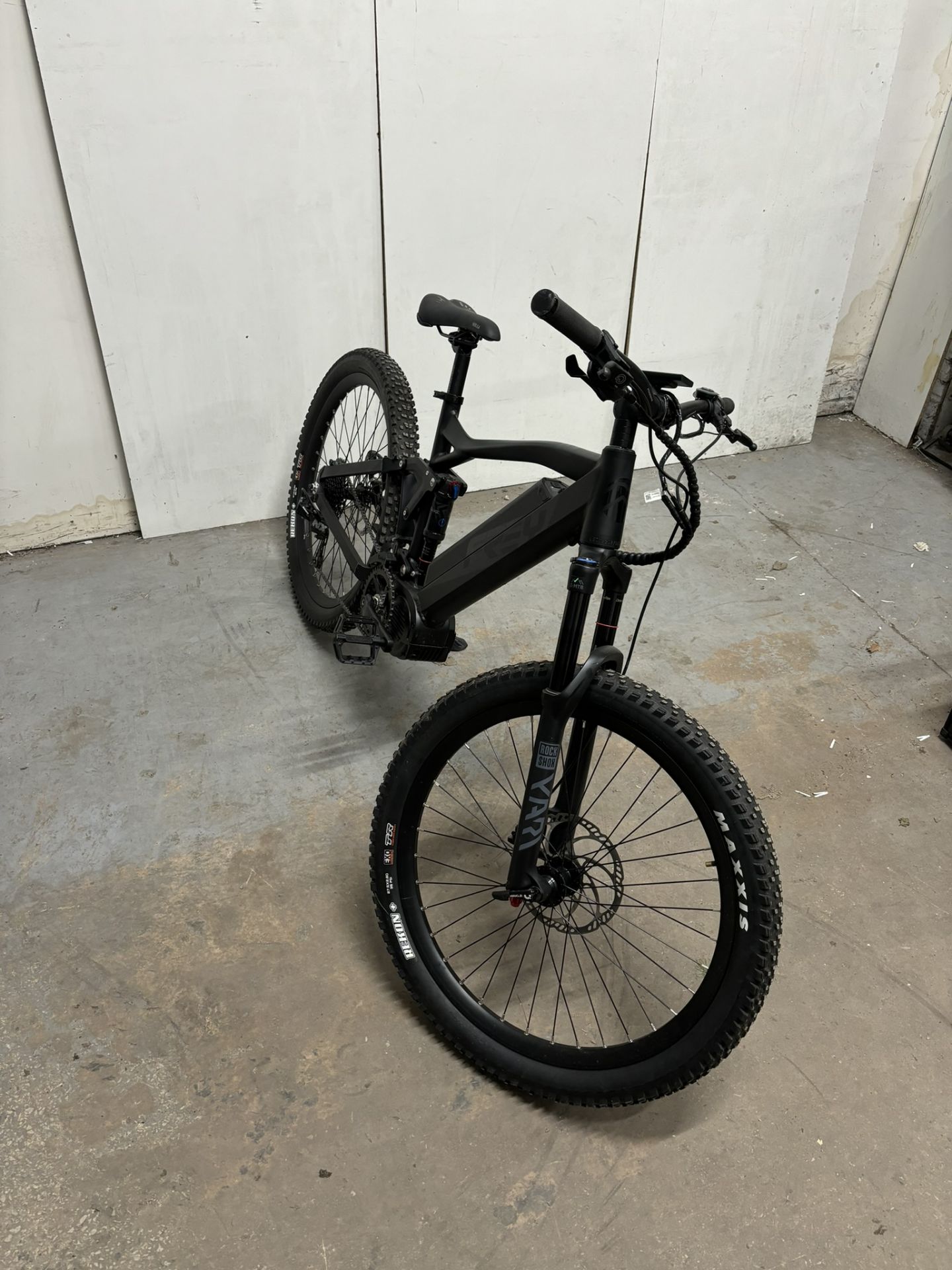 Frey Am1000 Electric Mountain Bike, Large Frame *No Charger* - Image 18 of 21