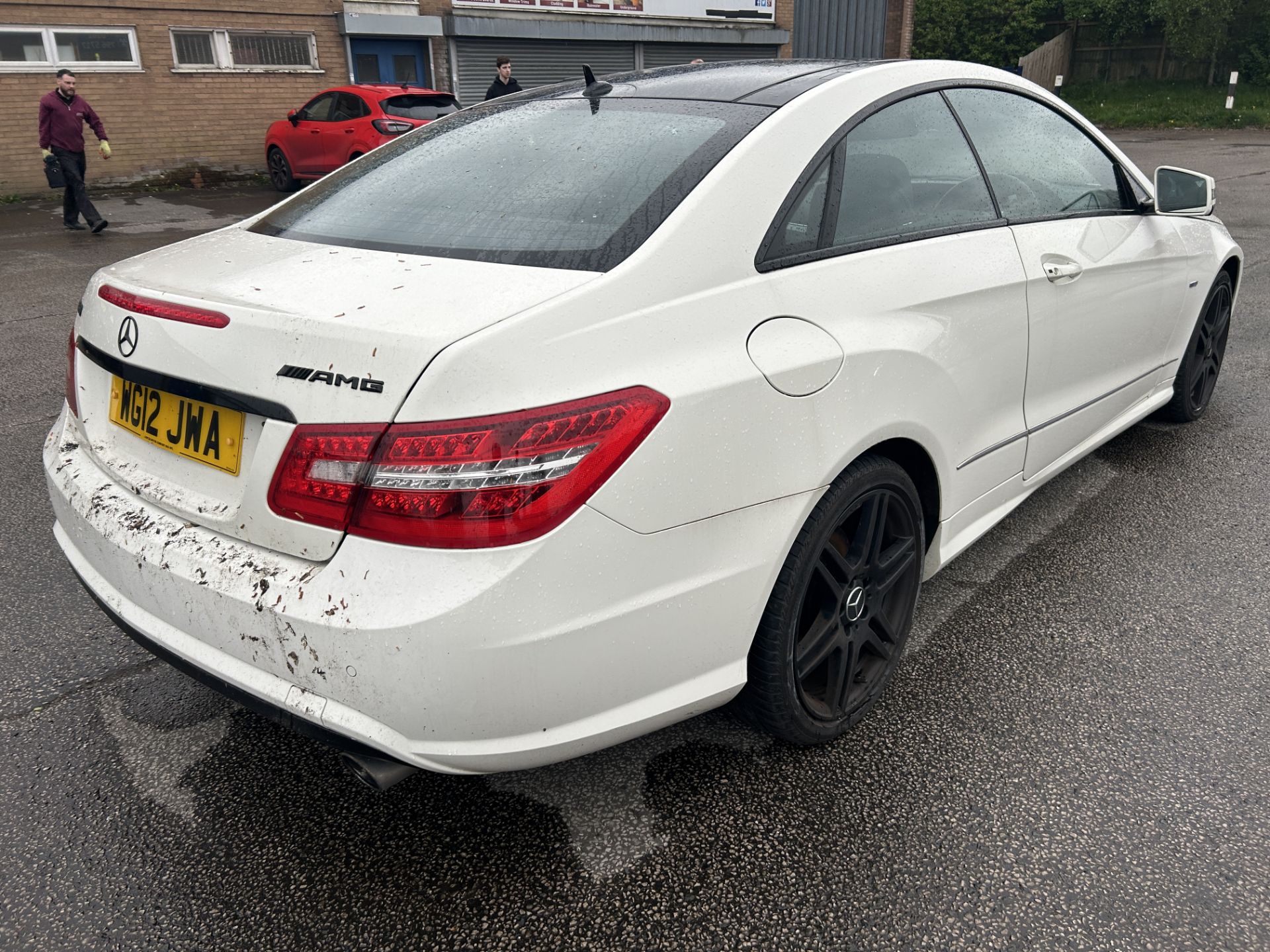 Mercedes Benz E350 SPT CDI BLUECY 265 A | WG12 JWA | Automatic | Diesel | 88,106 Miles | SEE DESCRI - Image 6 of 12