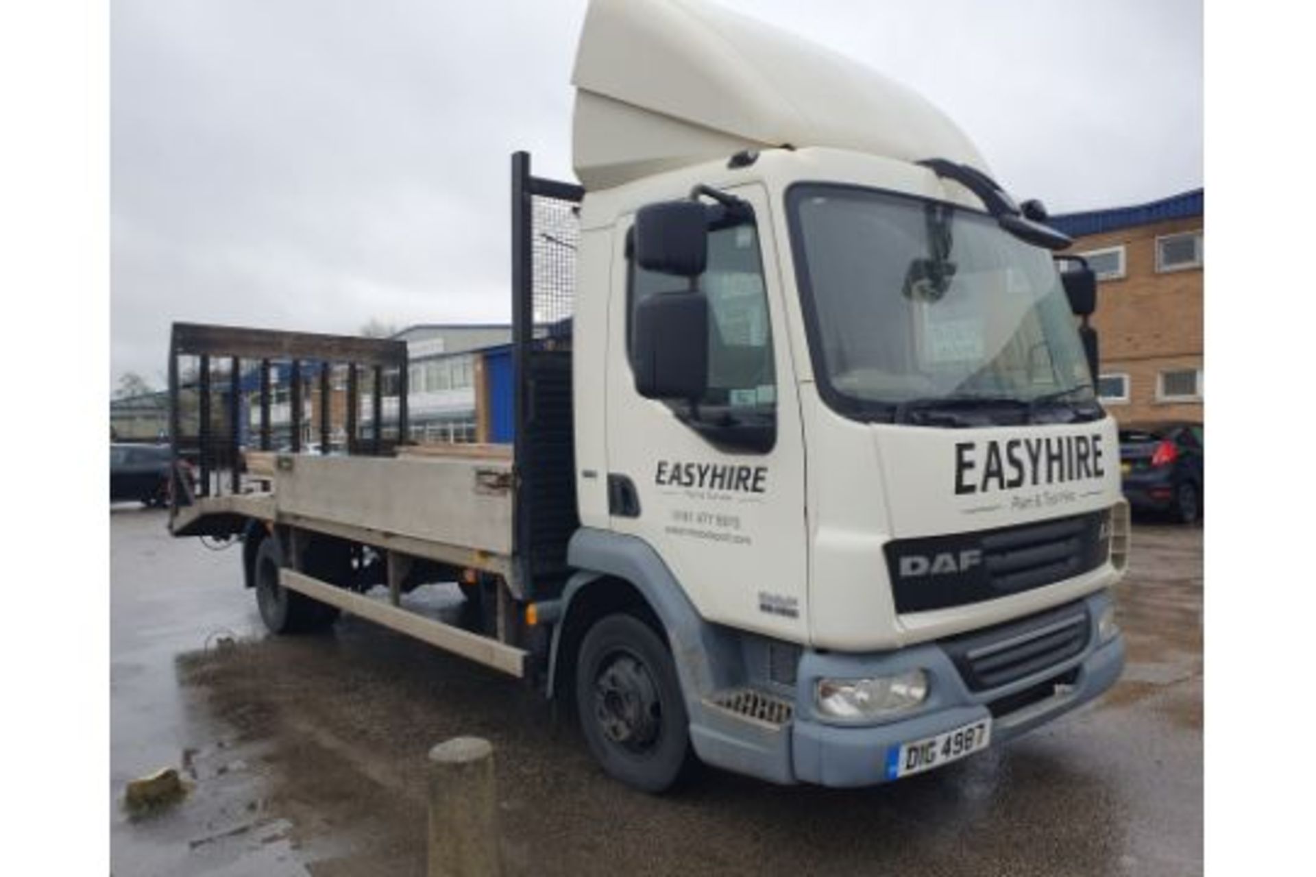 DAF LF 45.160 Flatbed Lorry w/ Loading Ramp & Electric Winch | DIG 4987 | 494,328km | *Non Runner*