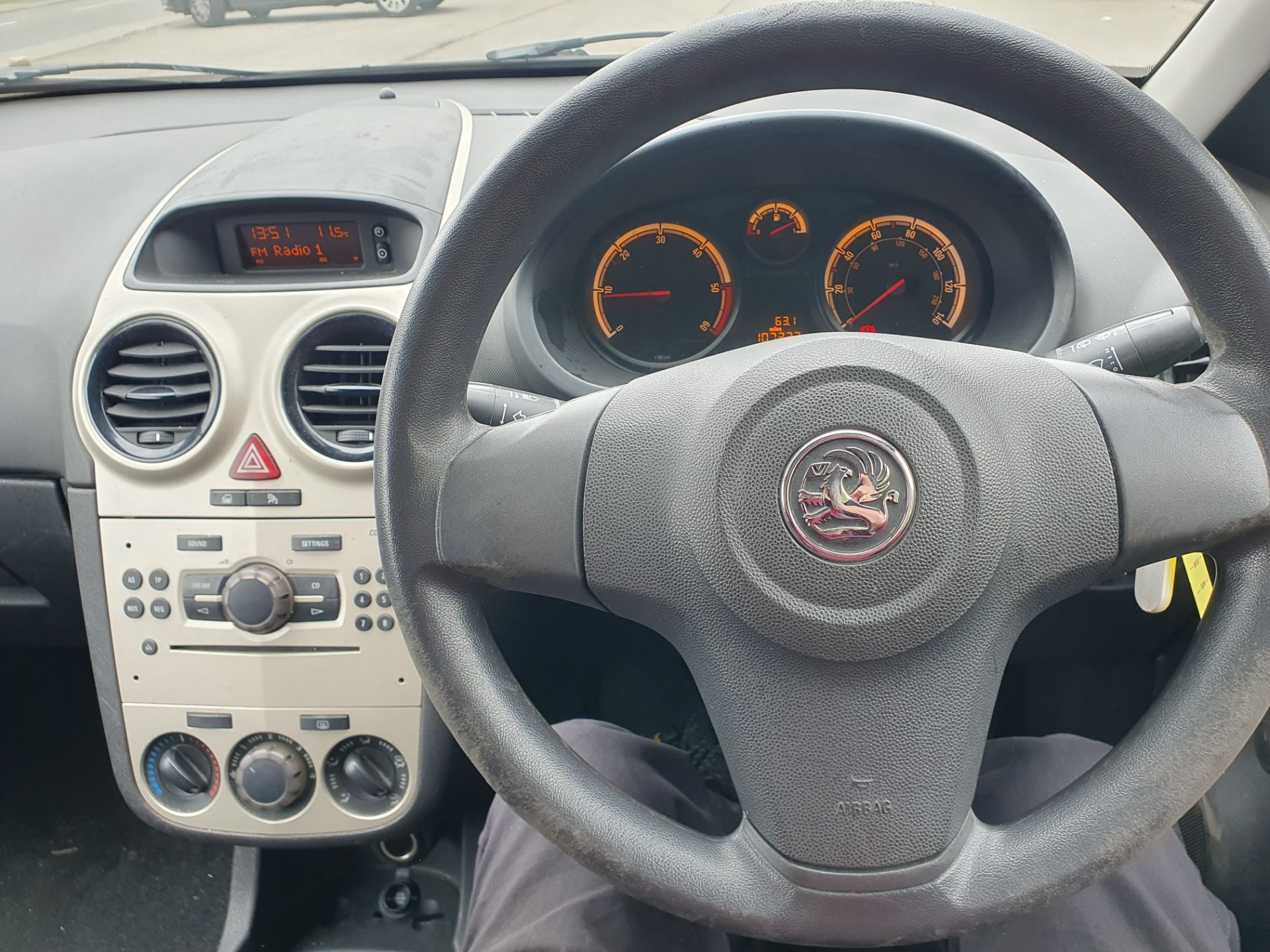Vauxhall Corsa Van CDTI | SY09 UKU | Manual | Red | Diesel | 107,222 Miles - Image 14 of 19