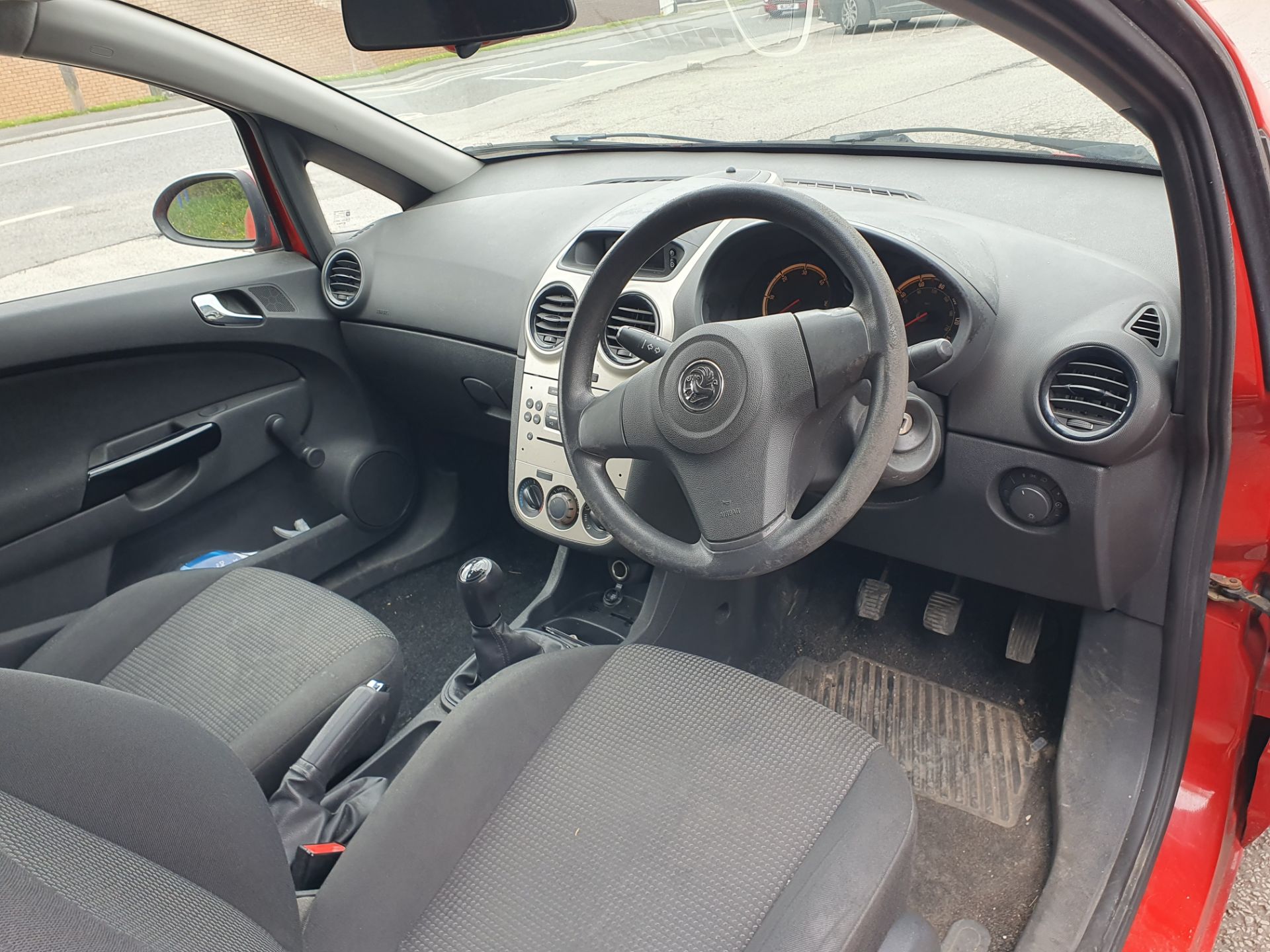 Vauxhall Corsa Van CDTI | SY09 UKU | Manual | Red | Diesel | 107,222 Miles - Image 12 of 19