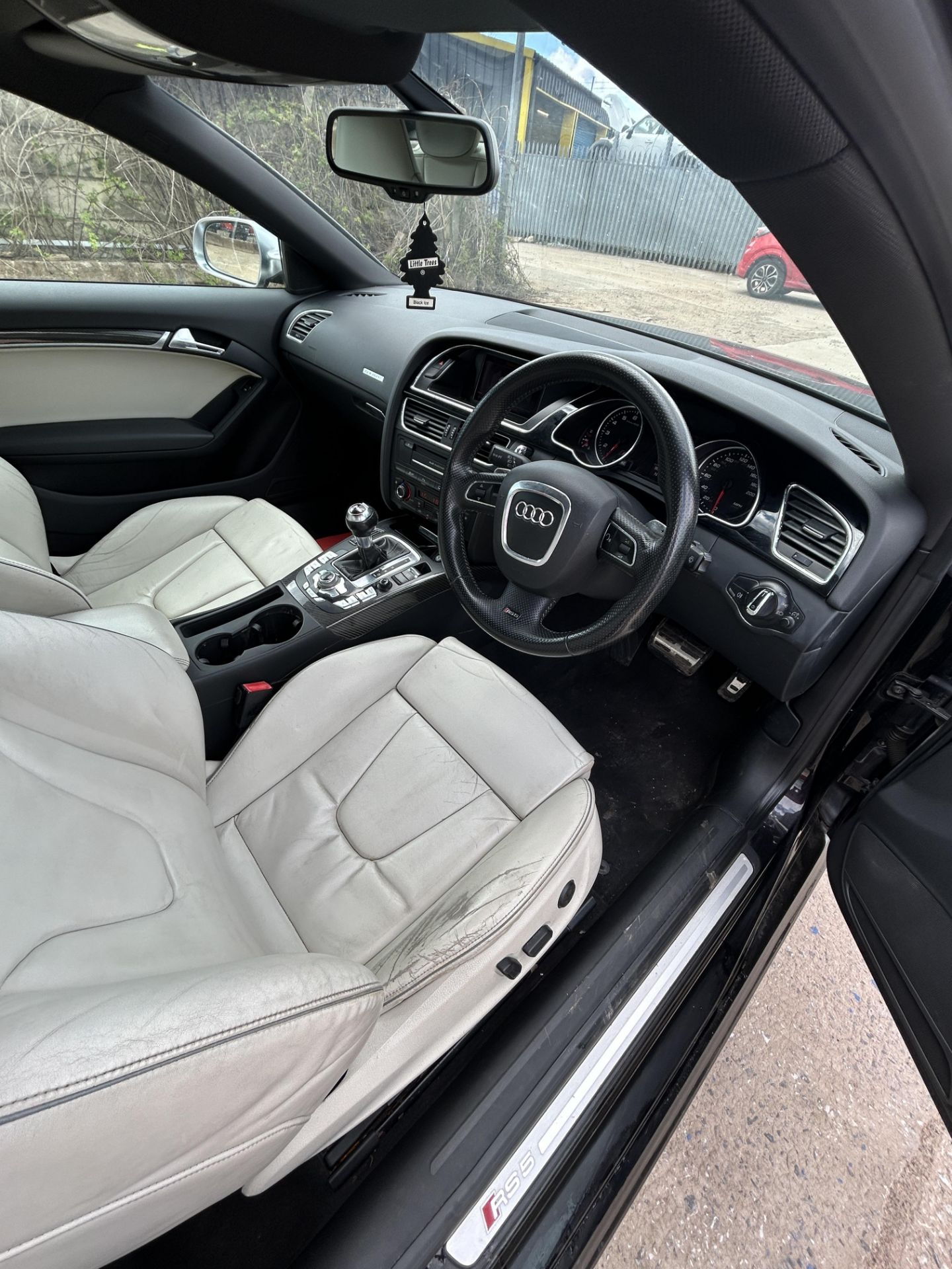 Audi RS5 FSI Quattro S-A Petrol Coupe | KE11 NWZ | 98,241 Miles - Bild 9 aus 13