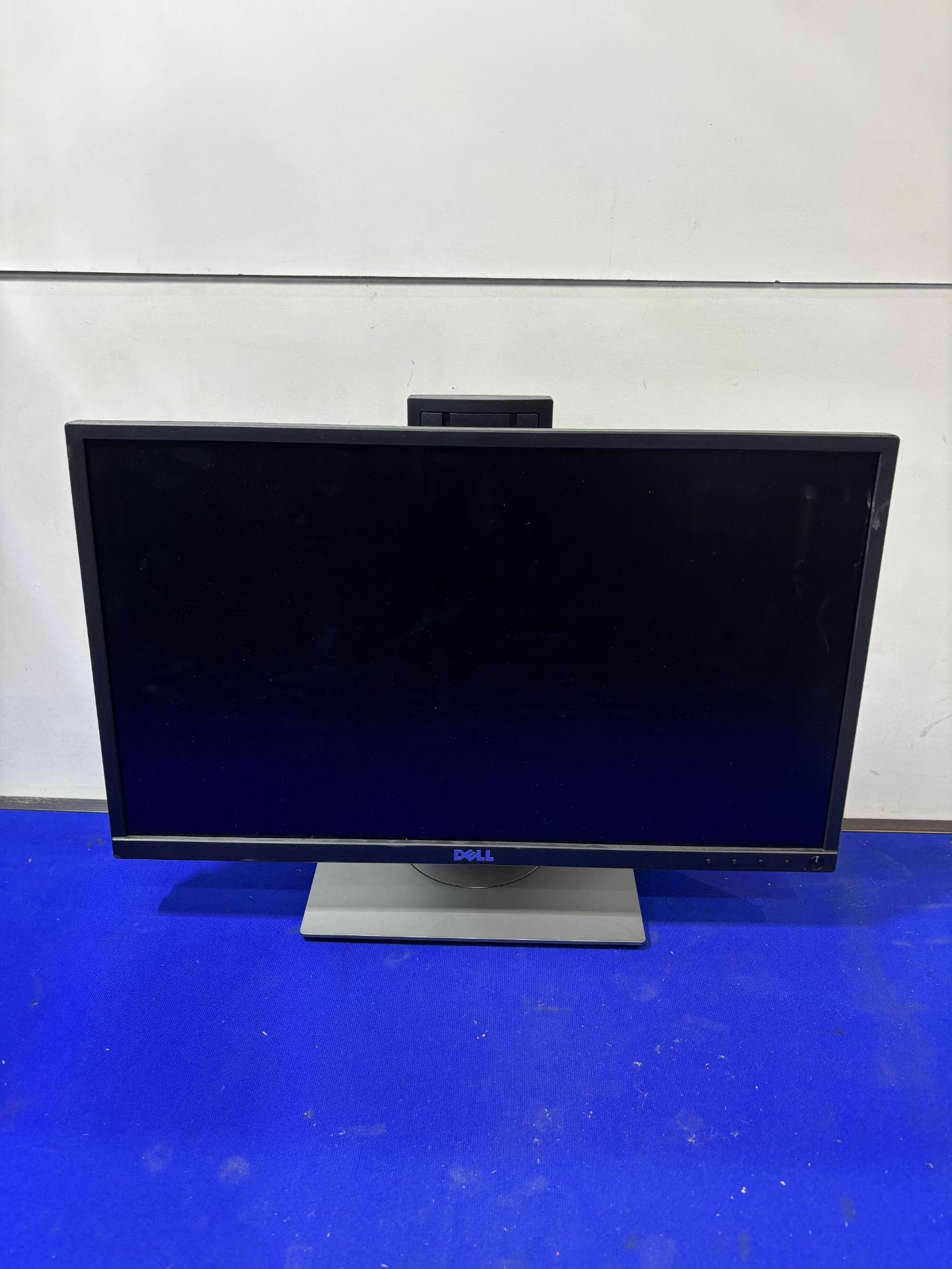 5 x Dell P2217H 22? Widescreen Height Adjustable Monitors - Image 2 of 17