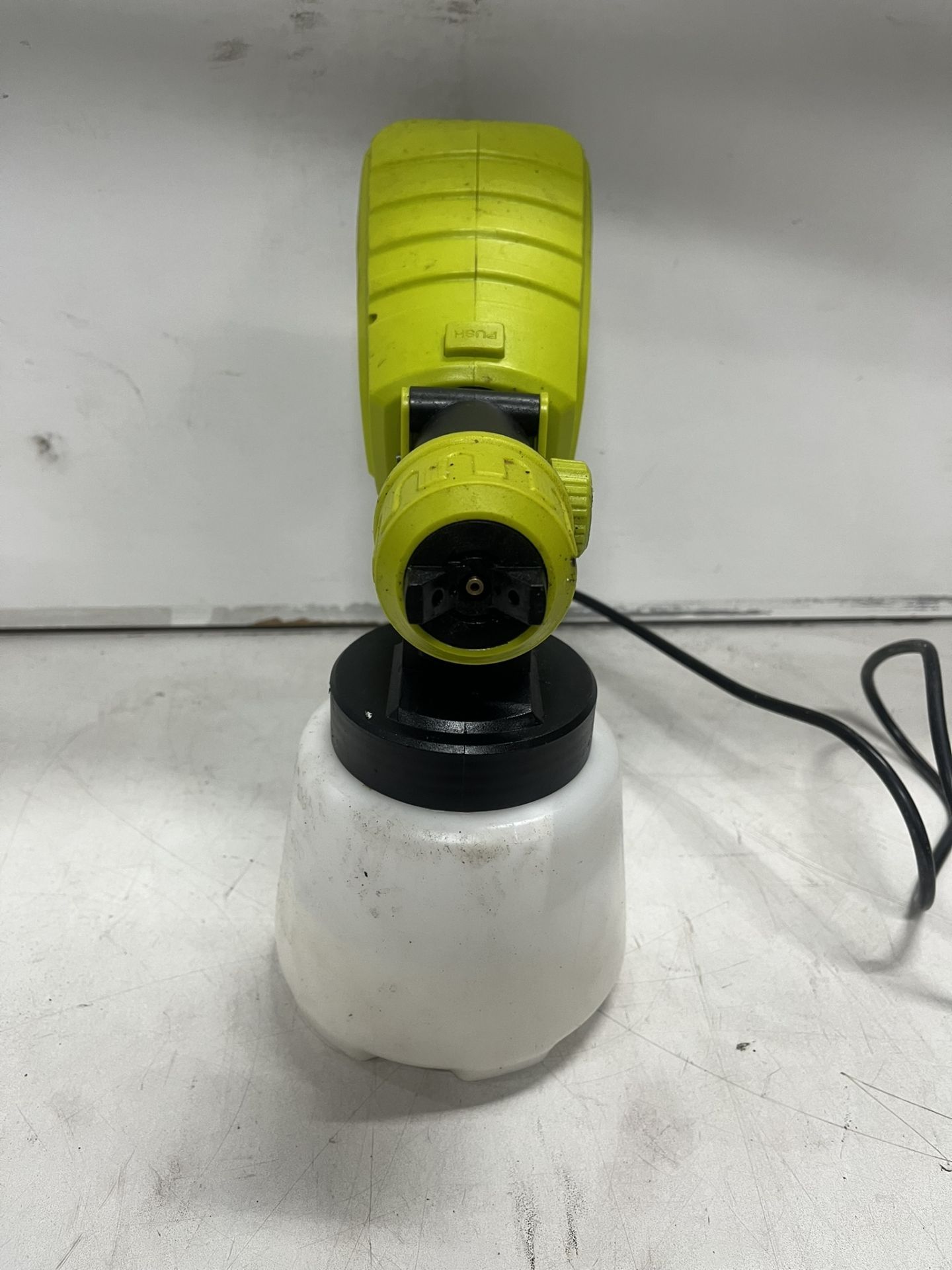 Dewinner 550W Spray Gun - Image 2 of 4