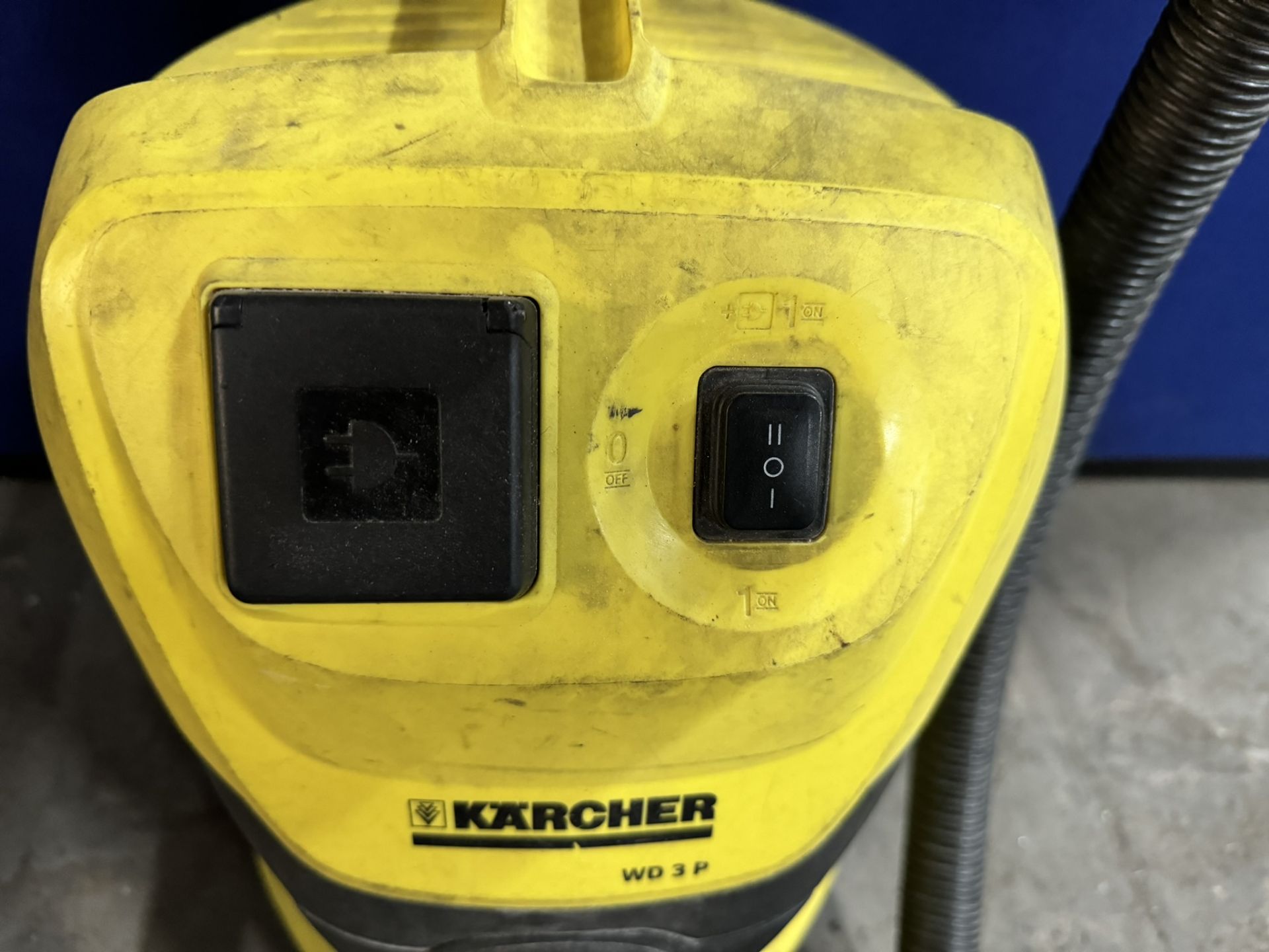Karcher WD3P Cylinder Wet and Dry Vacuum Cleaner - Bild 3 aus 5