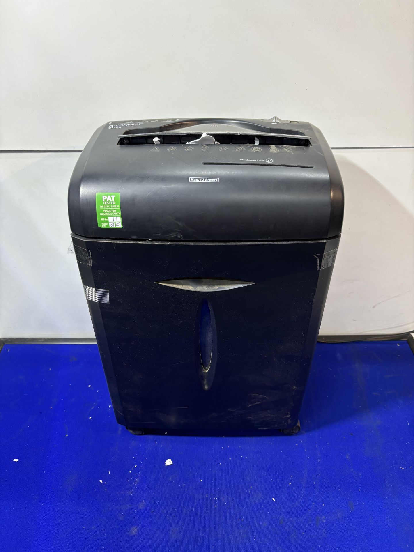 Q-Connect Q12CC Cross Cut Shredder