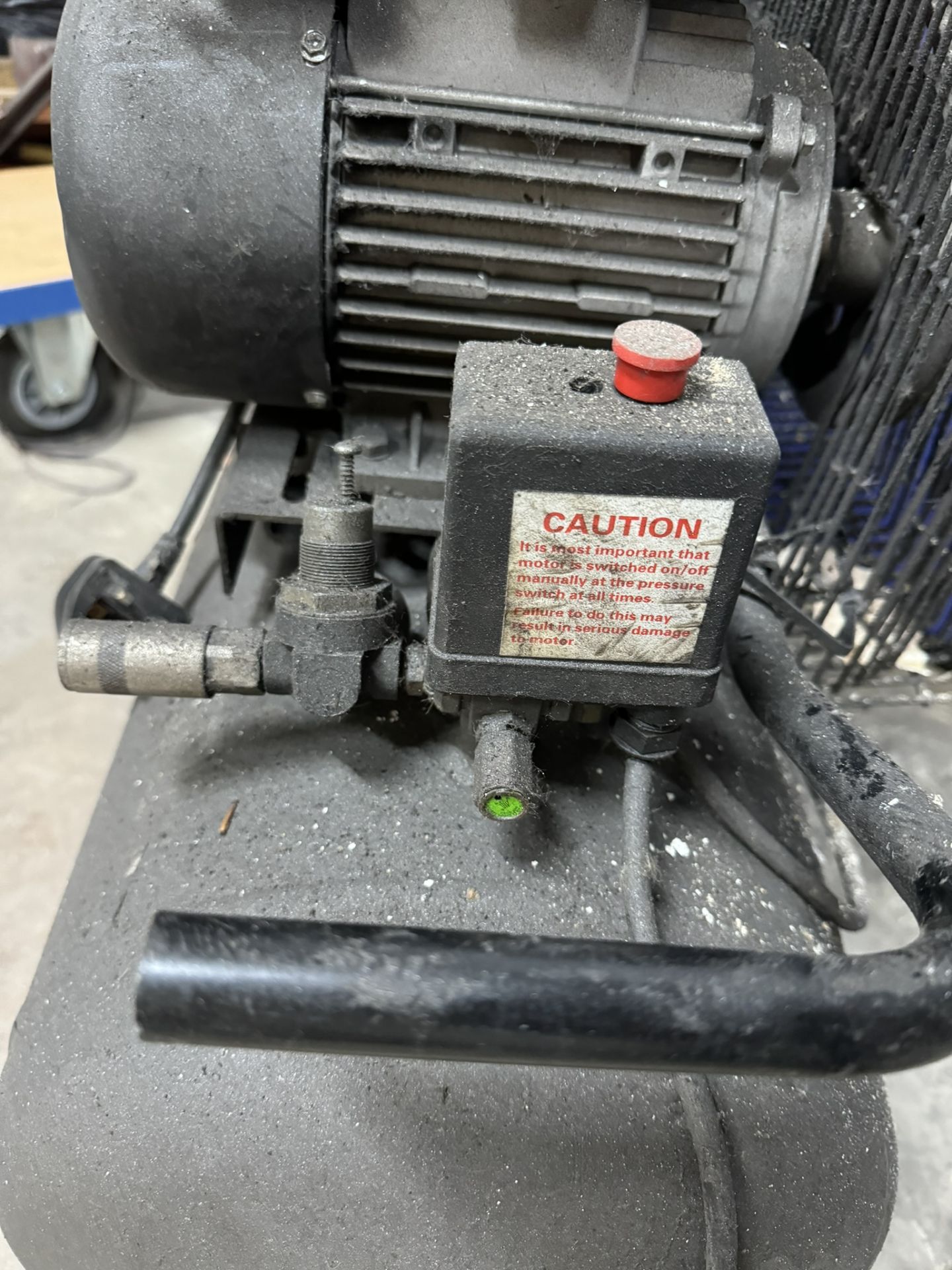 Snap-On Industrial Air Compressor - Image 5 of 6