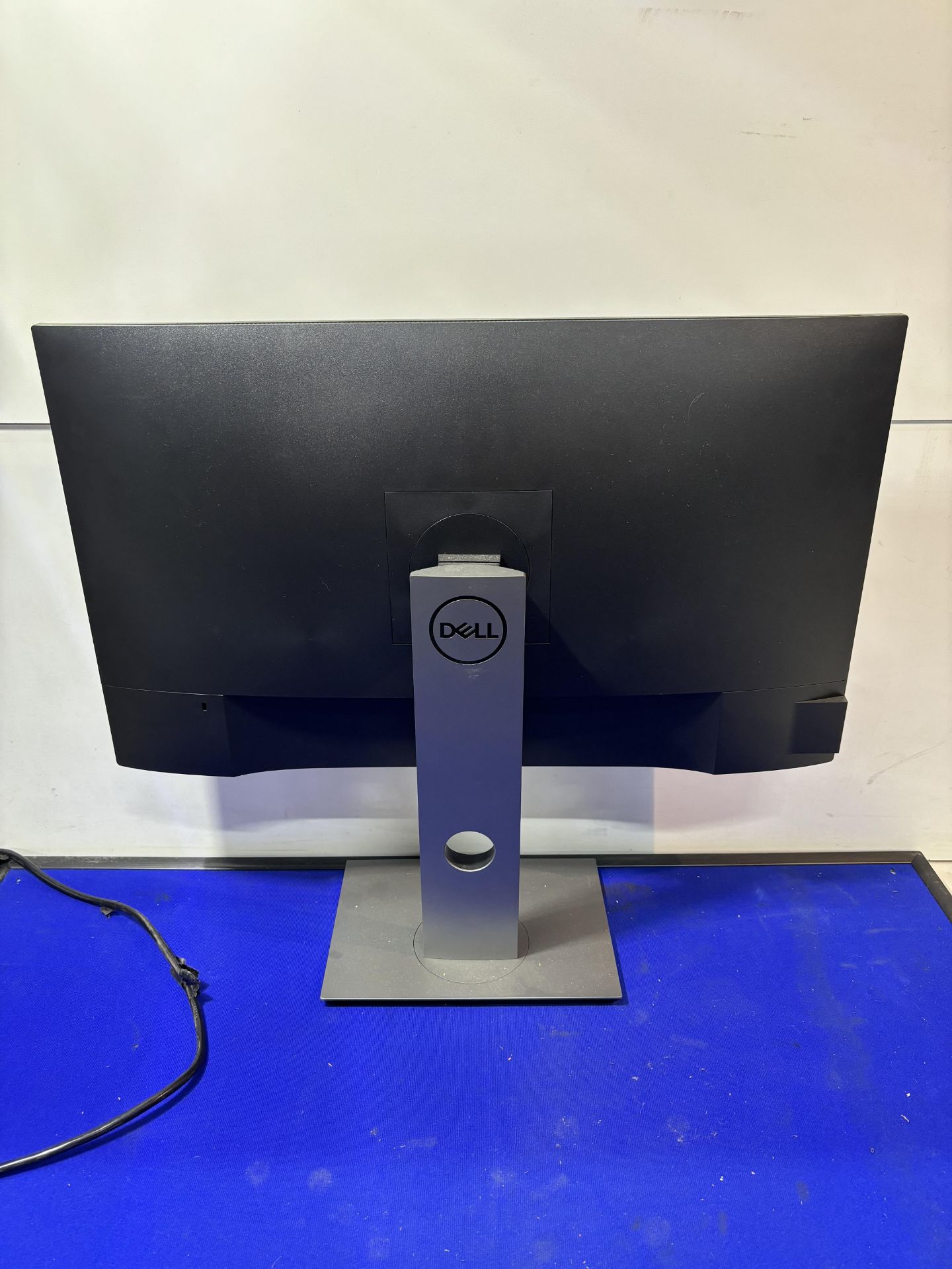 3 x Dell P2719H 27in LCD Monitors - Image 10 of 11