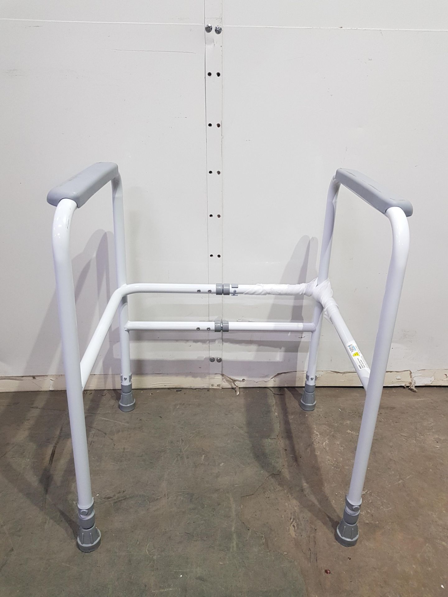 Economy Toilet Frame Height and Width Adjustable