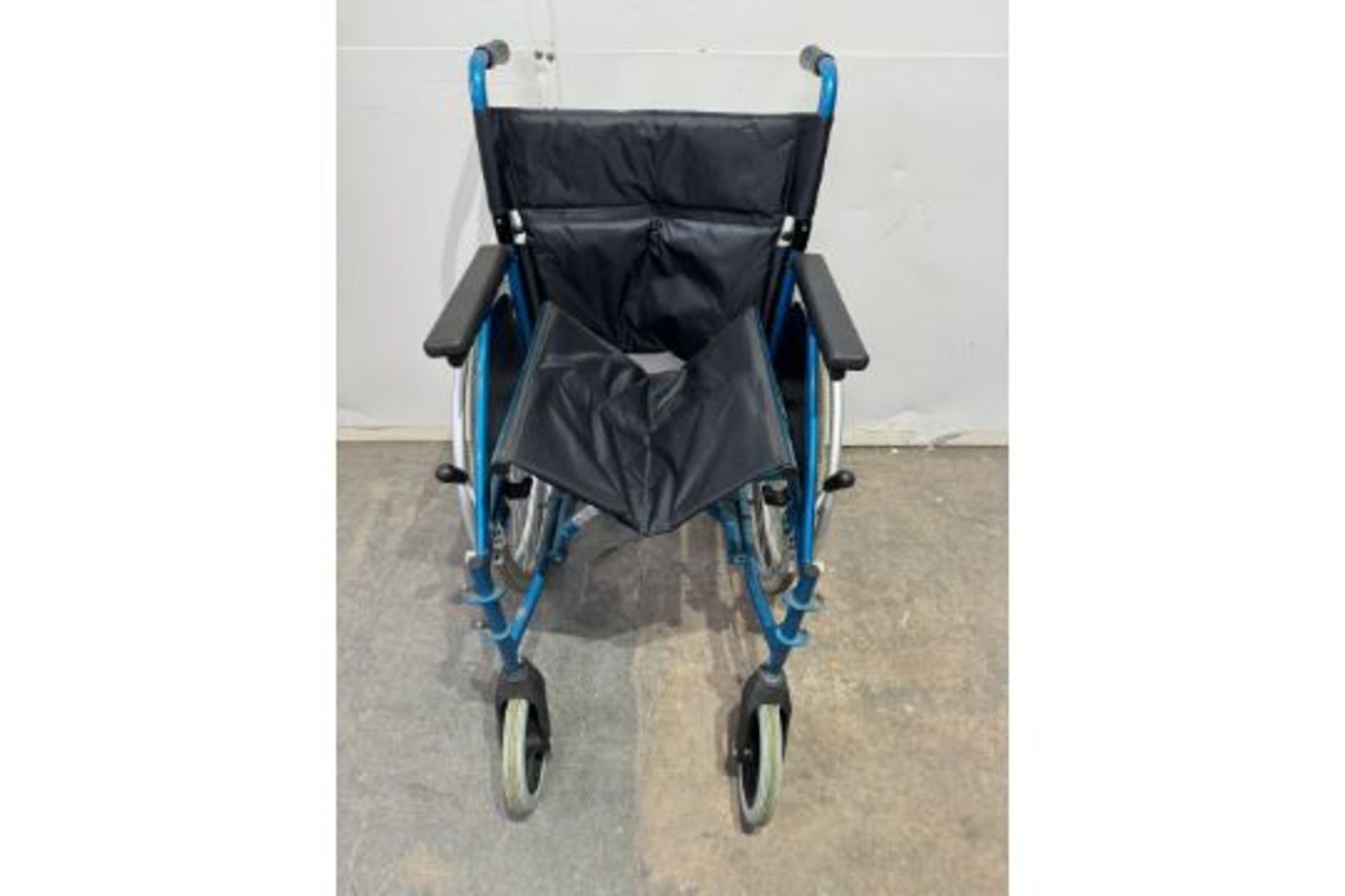 Days Swift Self Propelled 46CM Wheelchair - Bild 3 aus 9