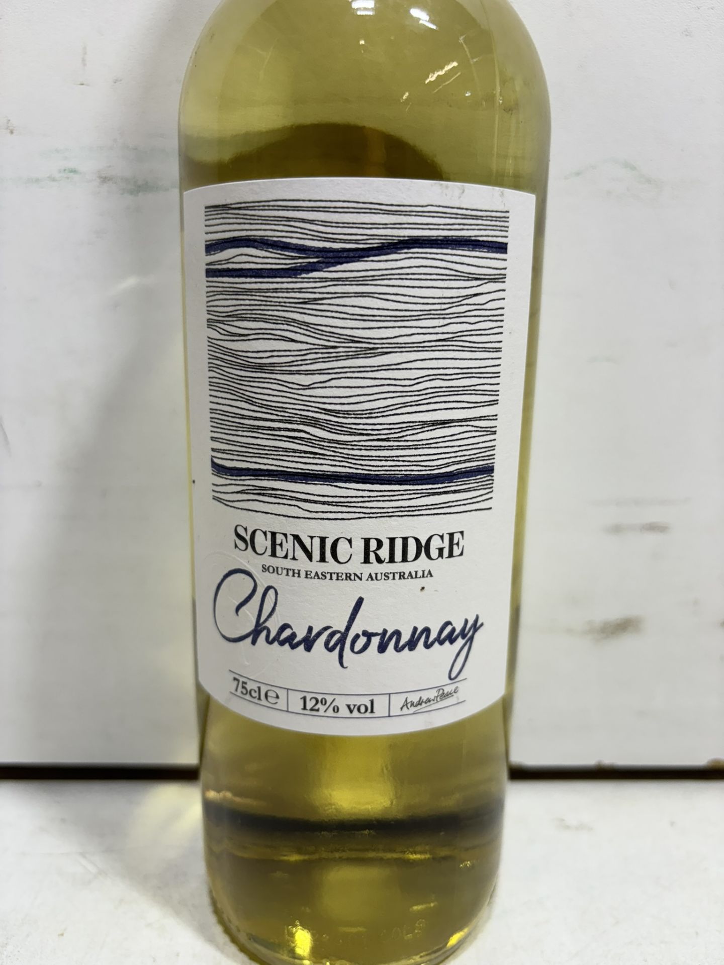 7 X Bottles Of Scenic Ridge Chardonnay / Pinot Grigio - See Description - Image 3 of 7