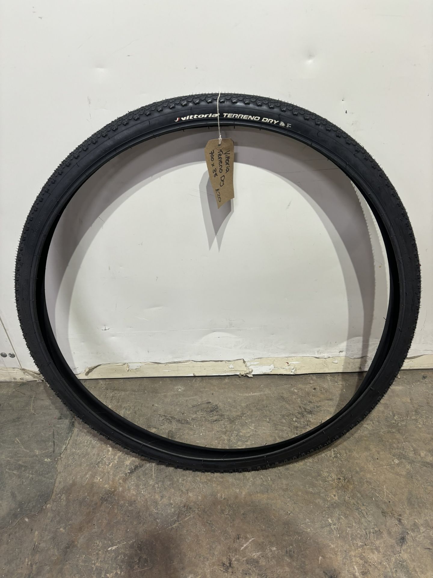 21 x Various Bike Tyres - Image 5 of 8