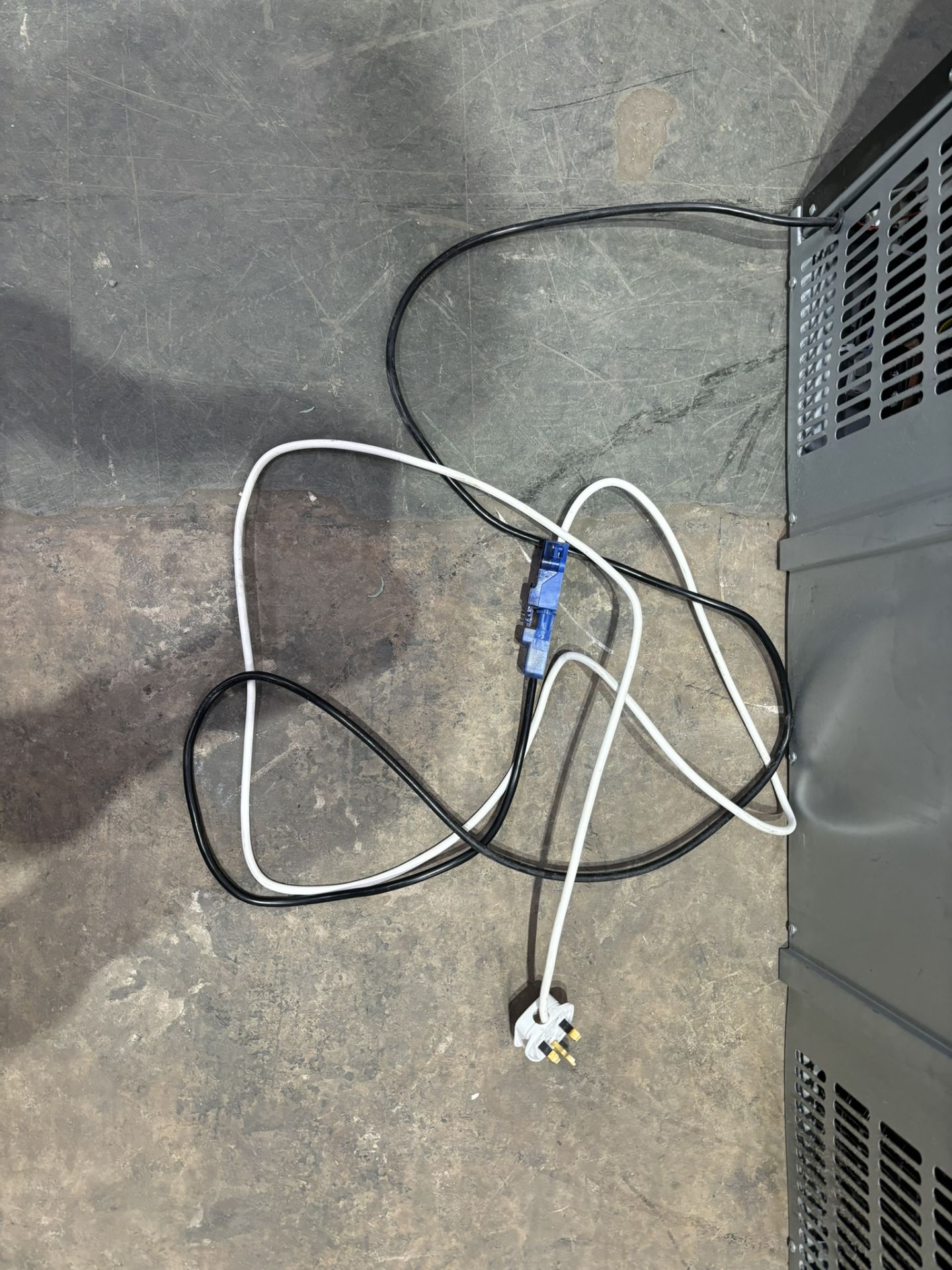 Empire CL-210H Double Door 207Ltr Bottle Cooler/Back Bar Cooler - Image 7 of 8