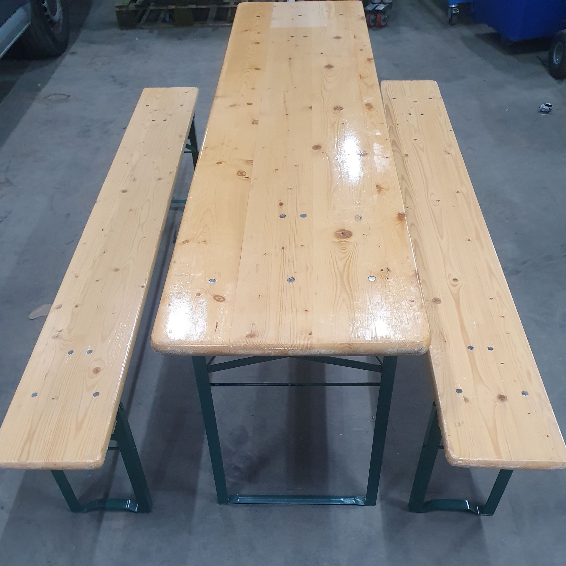 3 Piece Folding Beer Table Bench Set - Image 5 of 10