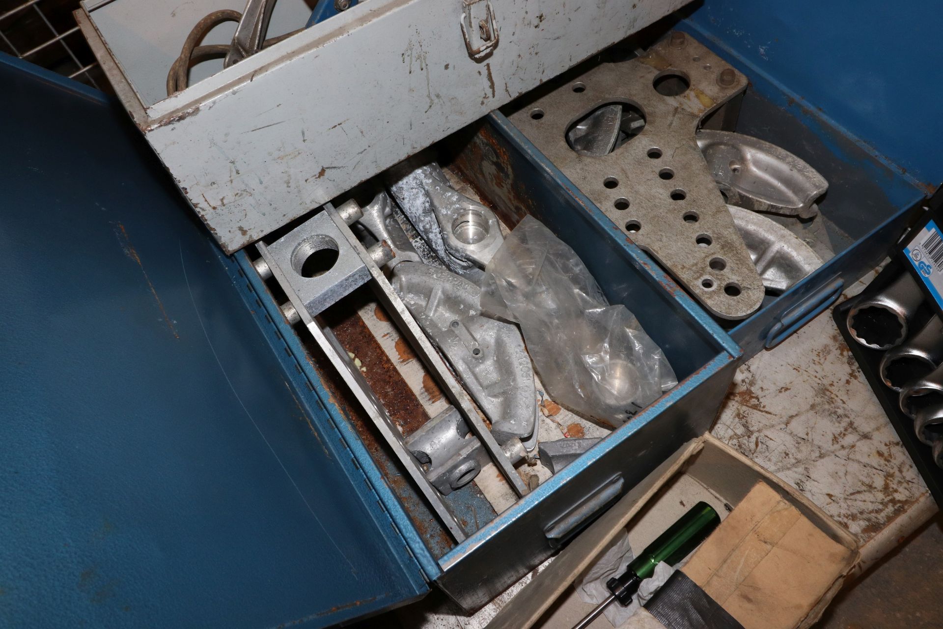 Quantity of Engineering Tools as per Description & Photos - Image 7 of 8