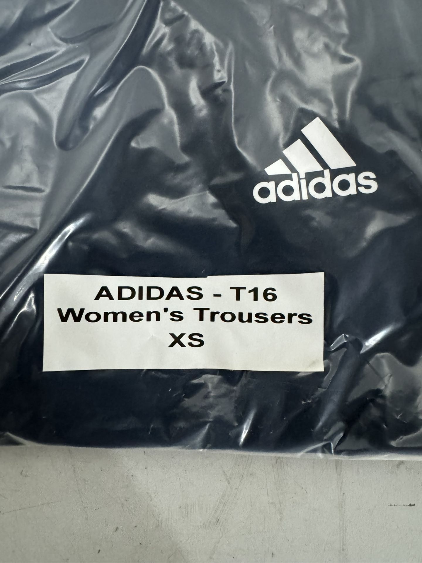 722 x Sports Wear Clothing Items - See Description - Image 105 of 132