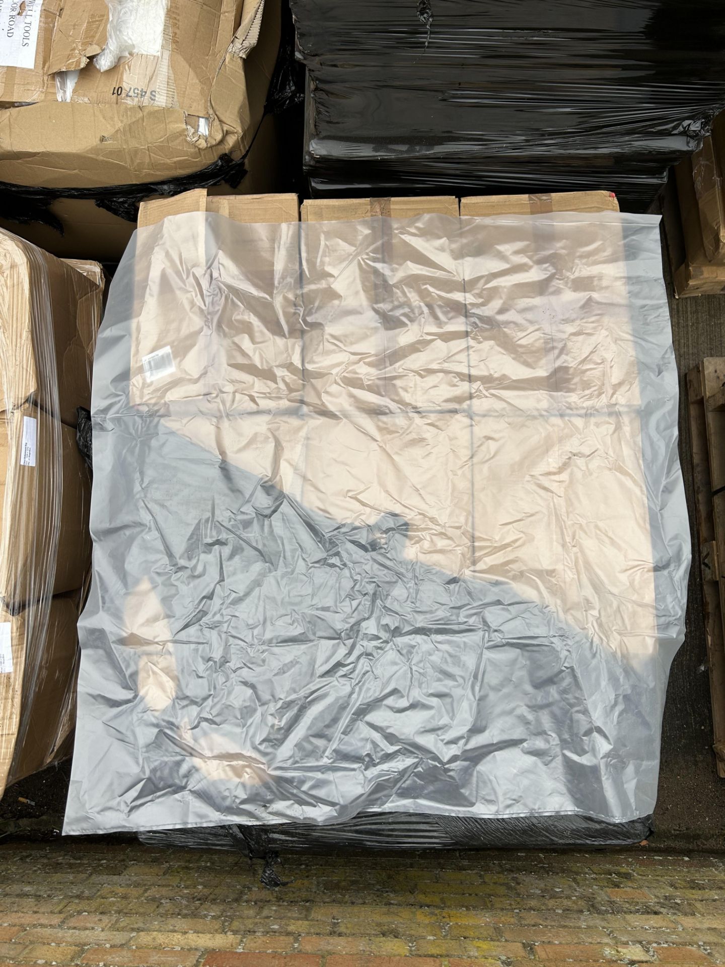 1350x 1245x1270mm CLEAR VERY LARGE BOTTOMWELD PACKAGING PACKING BAGS - 27 BOXES BRAND NEW