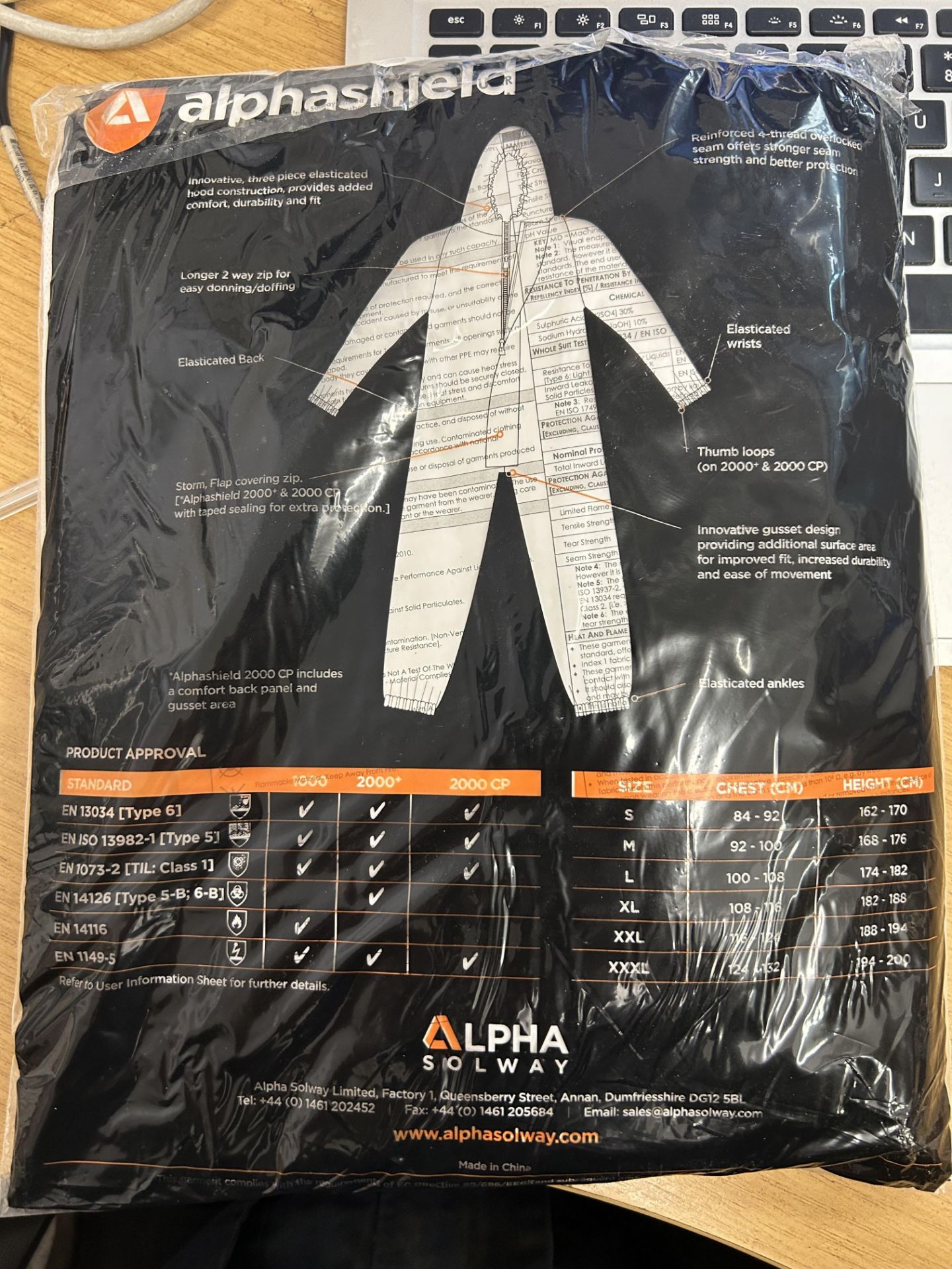 ALPHASHIELD 1000 S1BH DISPOSABLE PROTECTIVE COVERALLS - x650 (expiry date 2027) - Image 3 of 3