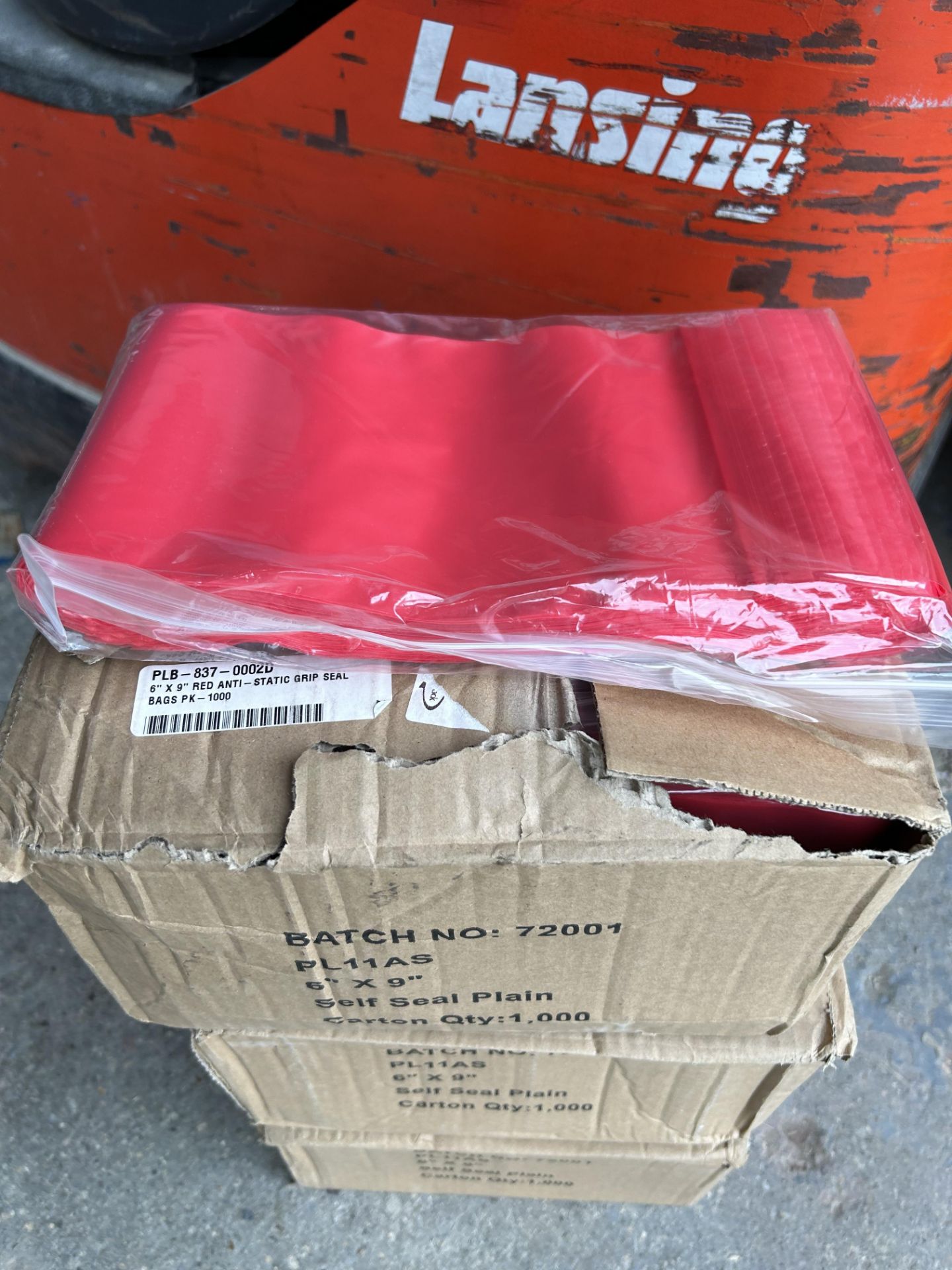 3 BOXES OF RED SELF SEAL PLAIN 6" x 9" PACKAGING POLY BAGS (EACH BOX CONTAINS 1000)
