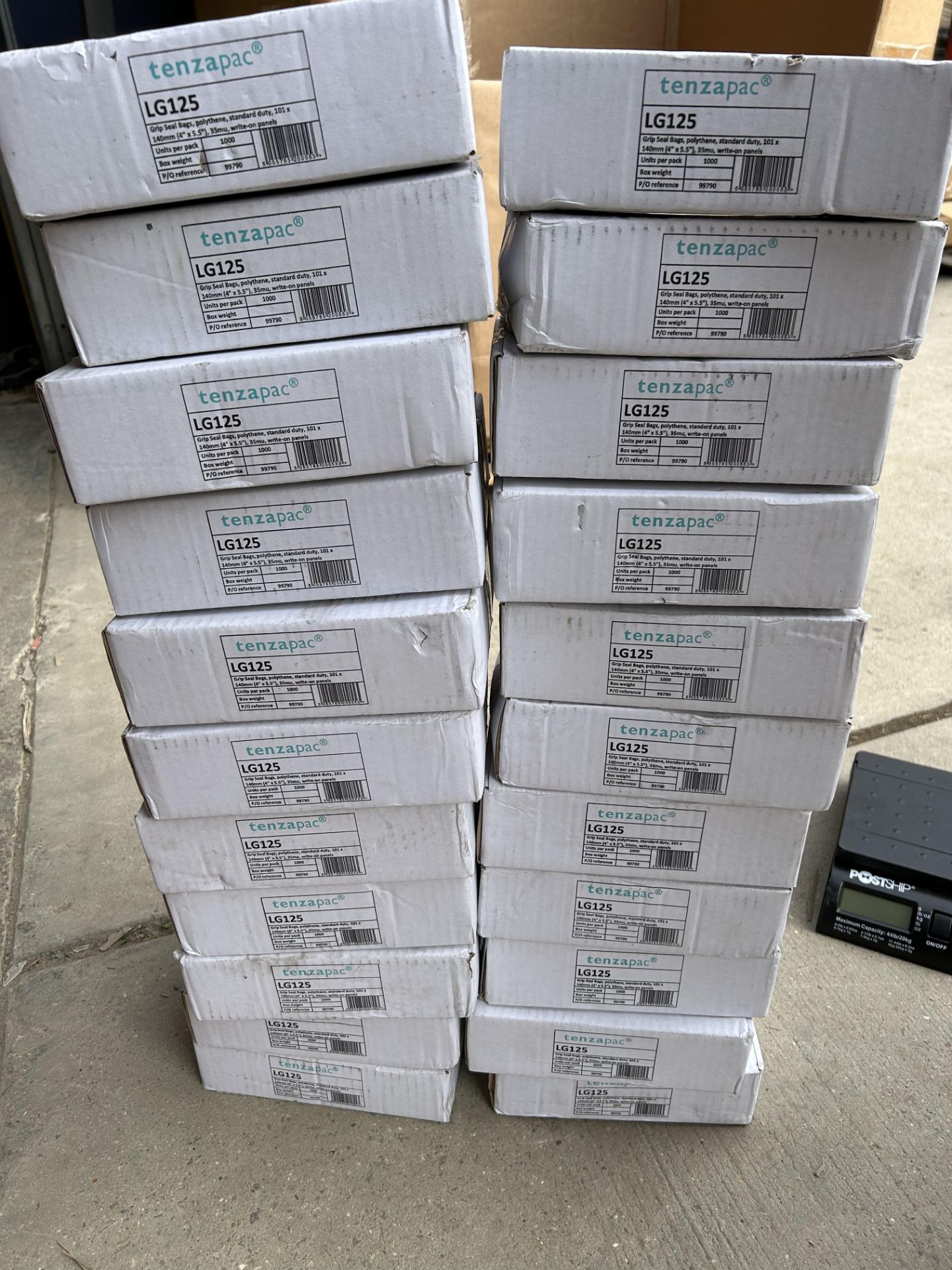 22 BOXES OF TENZAPAC LG125 POLYTHENE GRIP SEAL BAGS 4" x 5.5" 35mu (1000 BAGS/BOX) - RRP £440 - Image 2 of 2