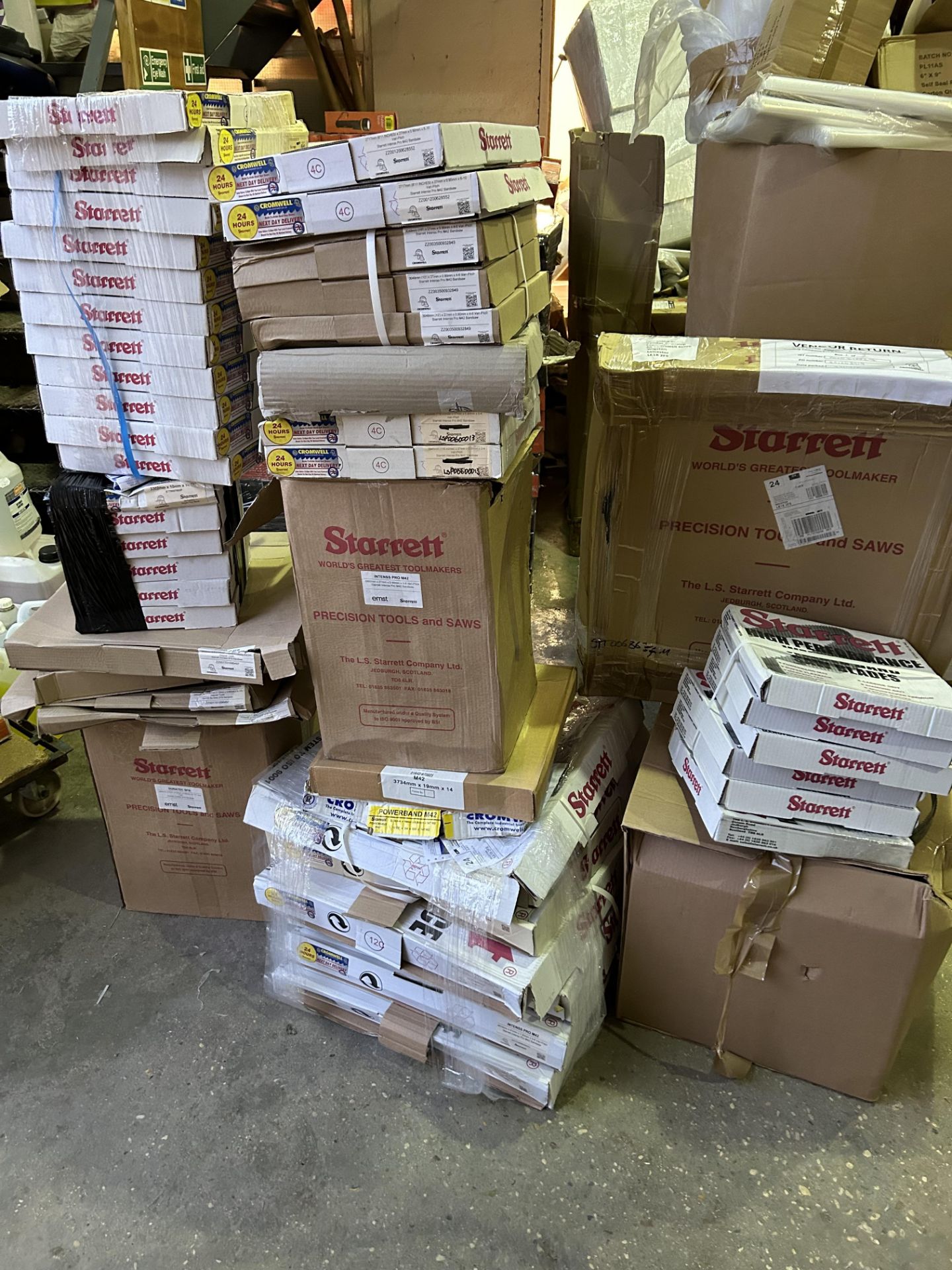 74 PACKS OF 3x STARRETT BANDSAWS IN BOXES NEW (222x BAND SAWS IN TOTAL)