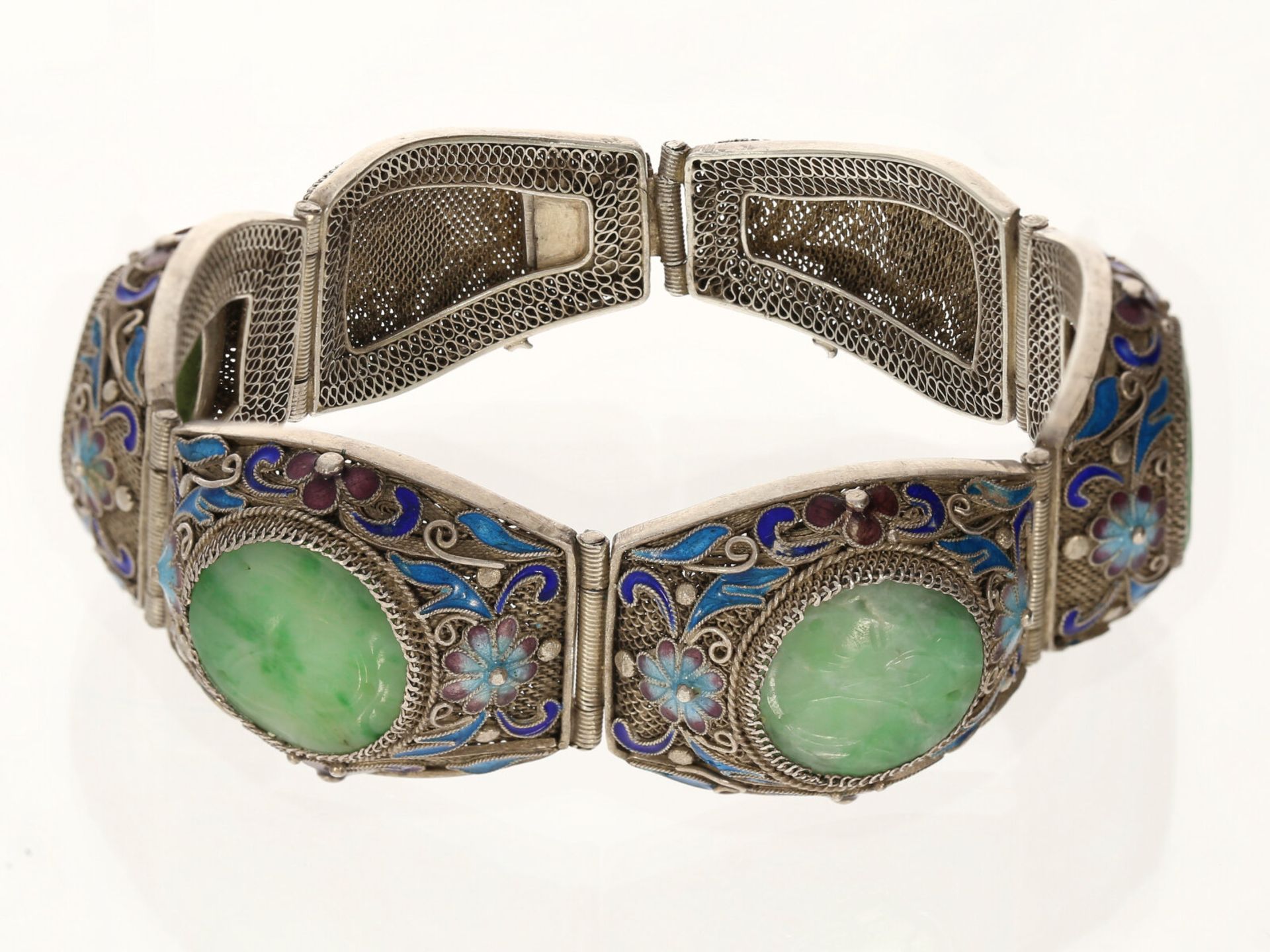 Armband: antikes chinesisches Silber-Armband mit Jade und Emaille-Verzierungen