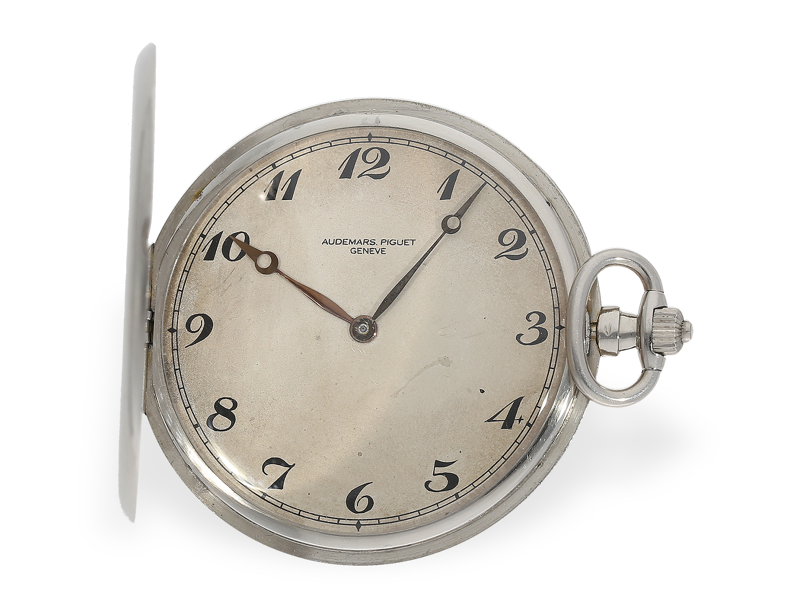 Pocket watch: very rare platinum hunting case watch "extra flat", Audemars Piguet Geneve No. 13933, 