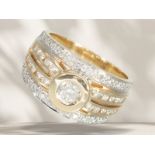 Very decorative and wide brilliant-cut diamond gold ring, approx. 0.55ct