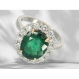 Ring: beautiful handmade emerald/brilliant flower ring, deep green emerald of approx. 4.08ct