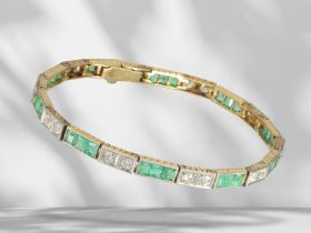 Feines antikes Smaragd-Diamant-Goldschmiedearmband, ca. 5,6ct