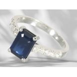 Ring: like new white gold ladies goldsmith ring with sapphire and diamond setting, approx. 1.95ct
