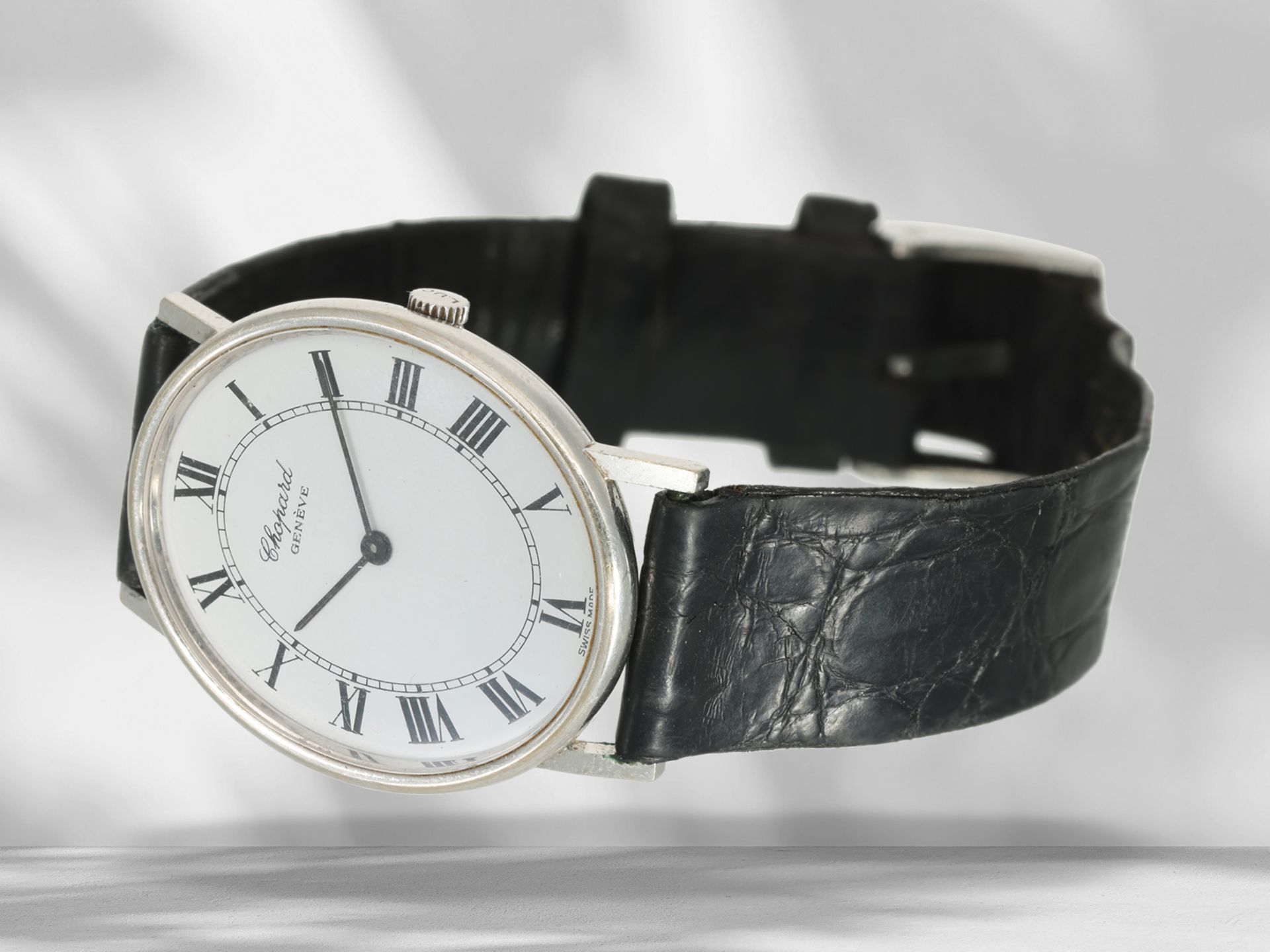 Wristwatch: high-quality and formerly expensive vintage men's watch by Chopard, Ref: 2023, 18K white - Image 3 of 4
