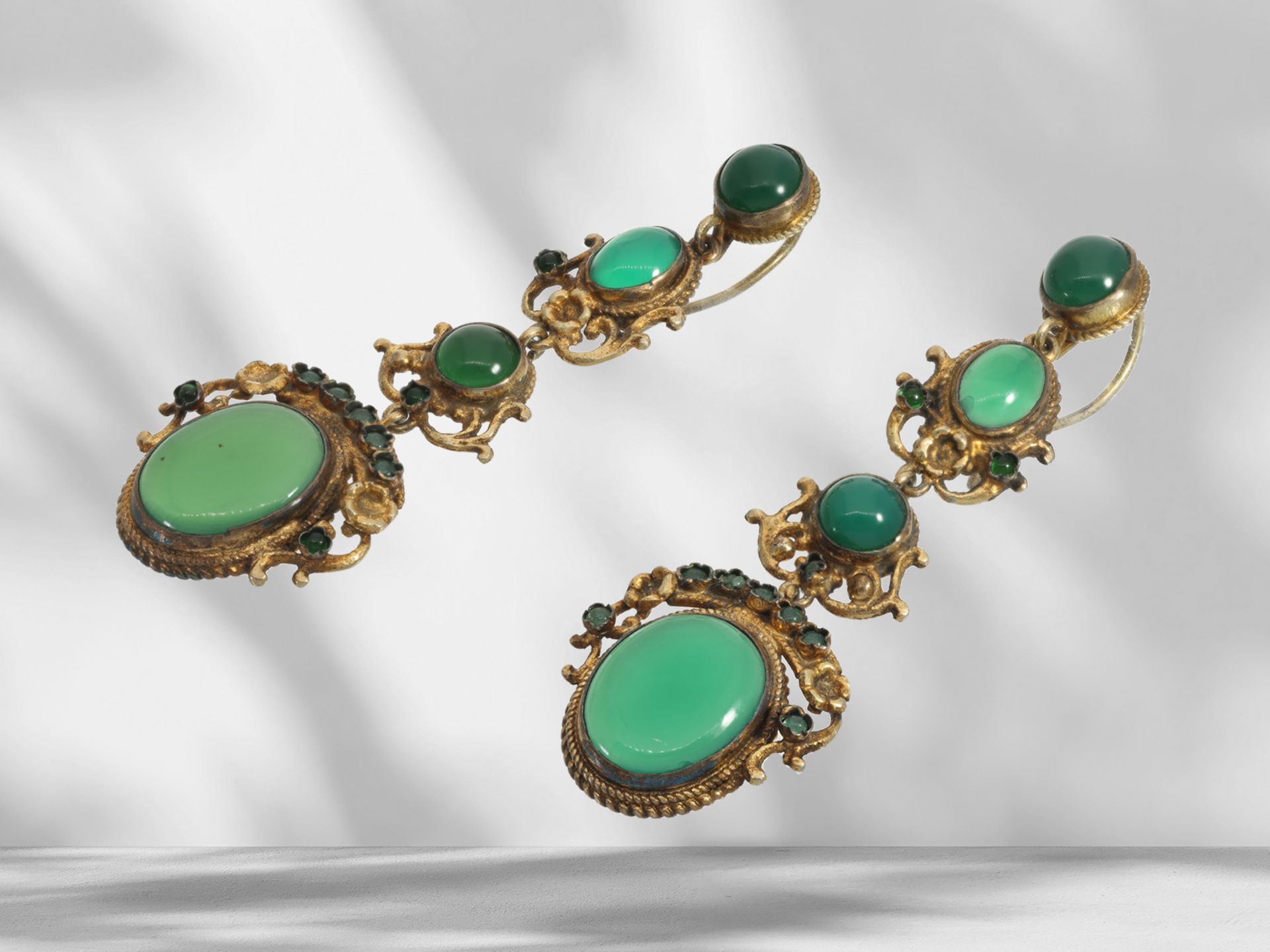 Jewellery set: antique, extremely decorative jewellery set with probably jade, original box - Image 11 of 11